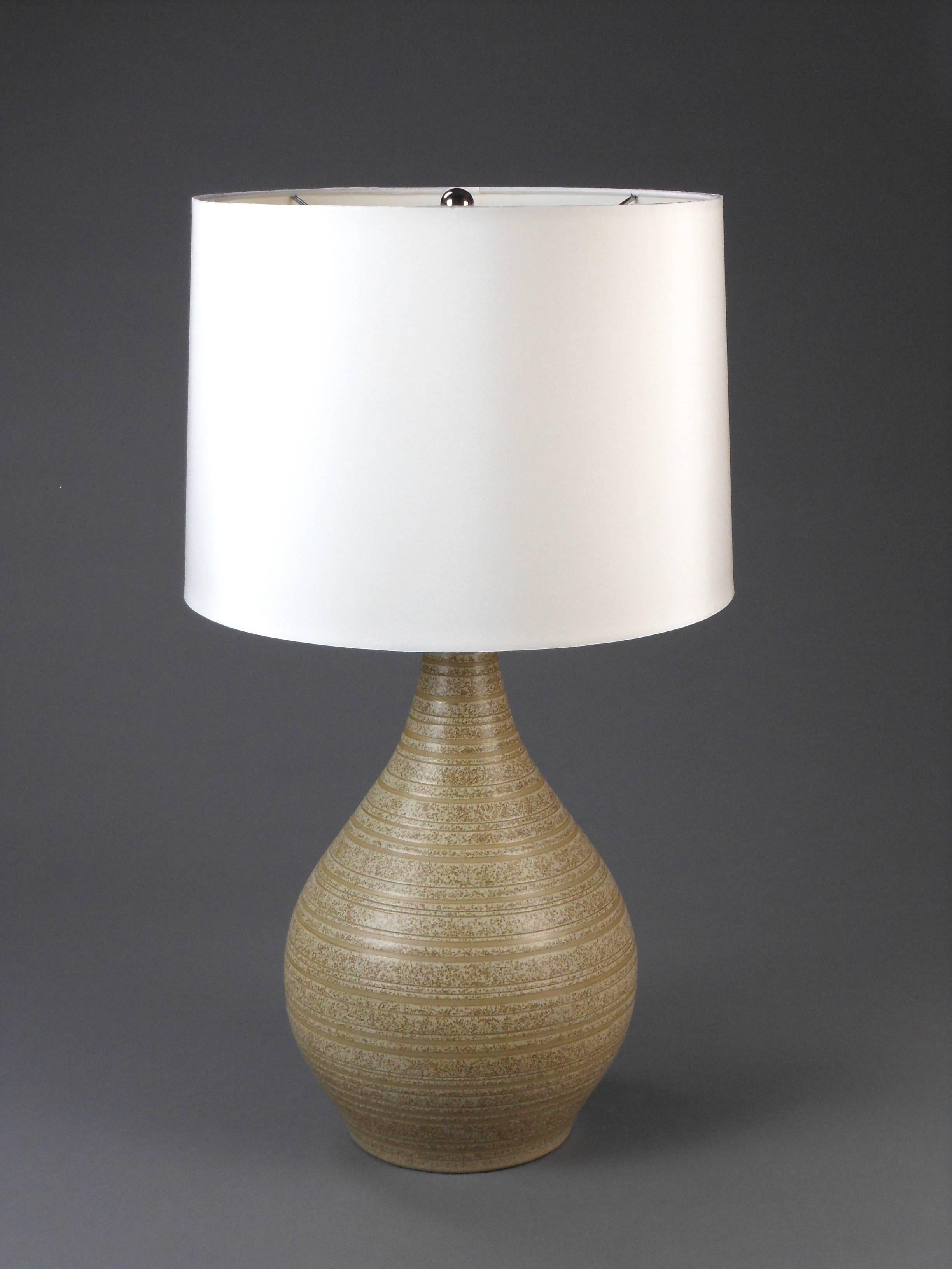 Mid-Century Modern Martz, Mid Century Modern Glazed Ceramic Lamp For Sale