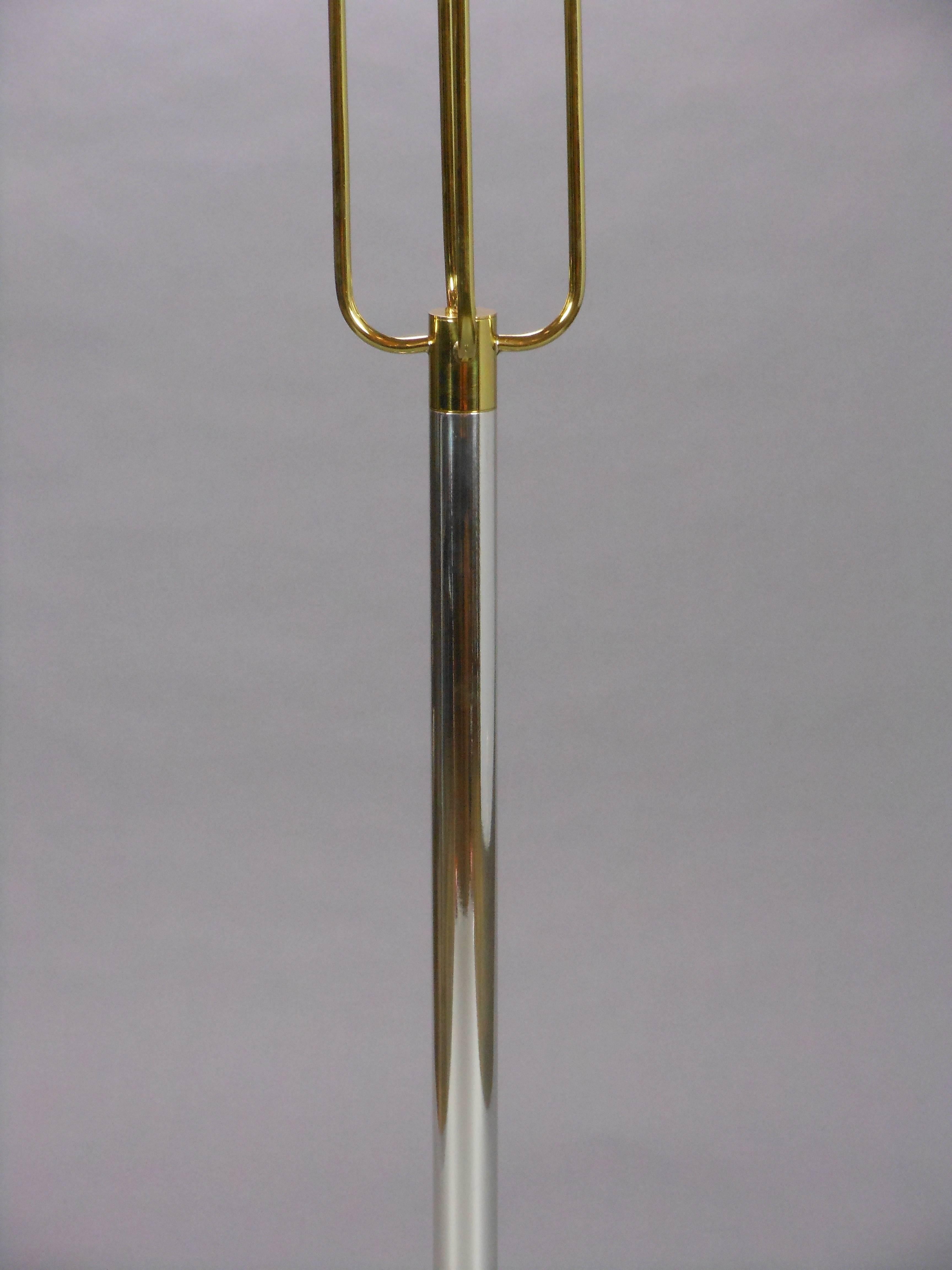 Tommi Parzinger, In the Manner, American Chrome & Brass Standing Lamp In Good Condition For Sale In New York, NY