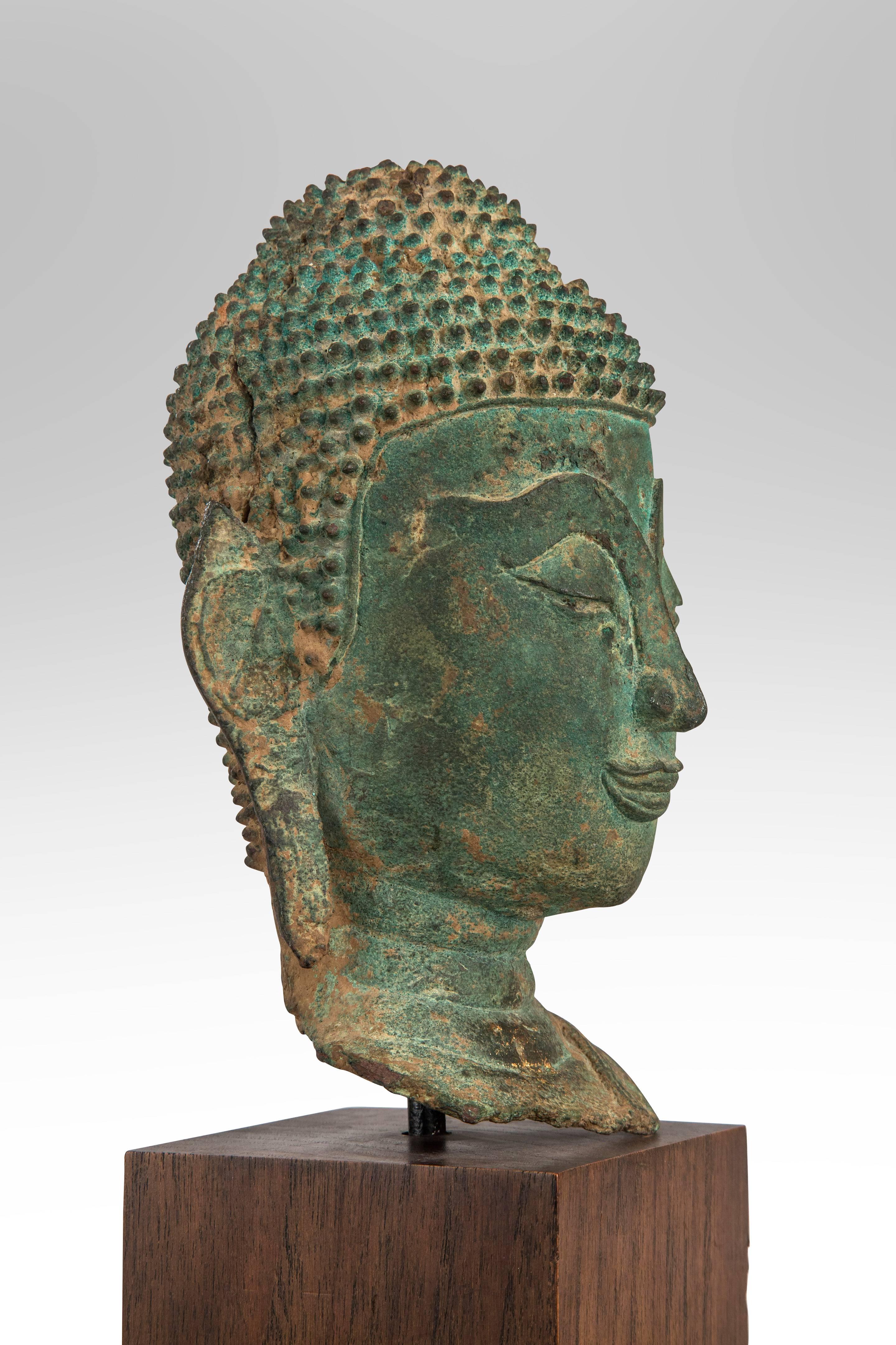 thailand buddha head