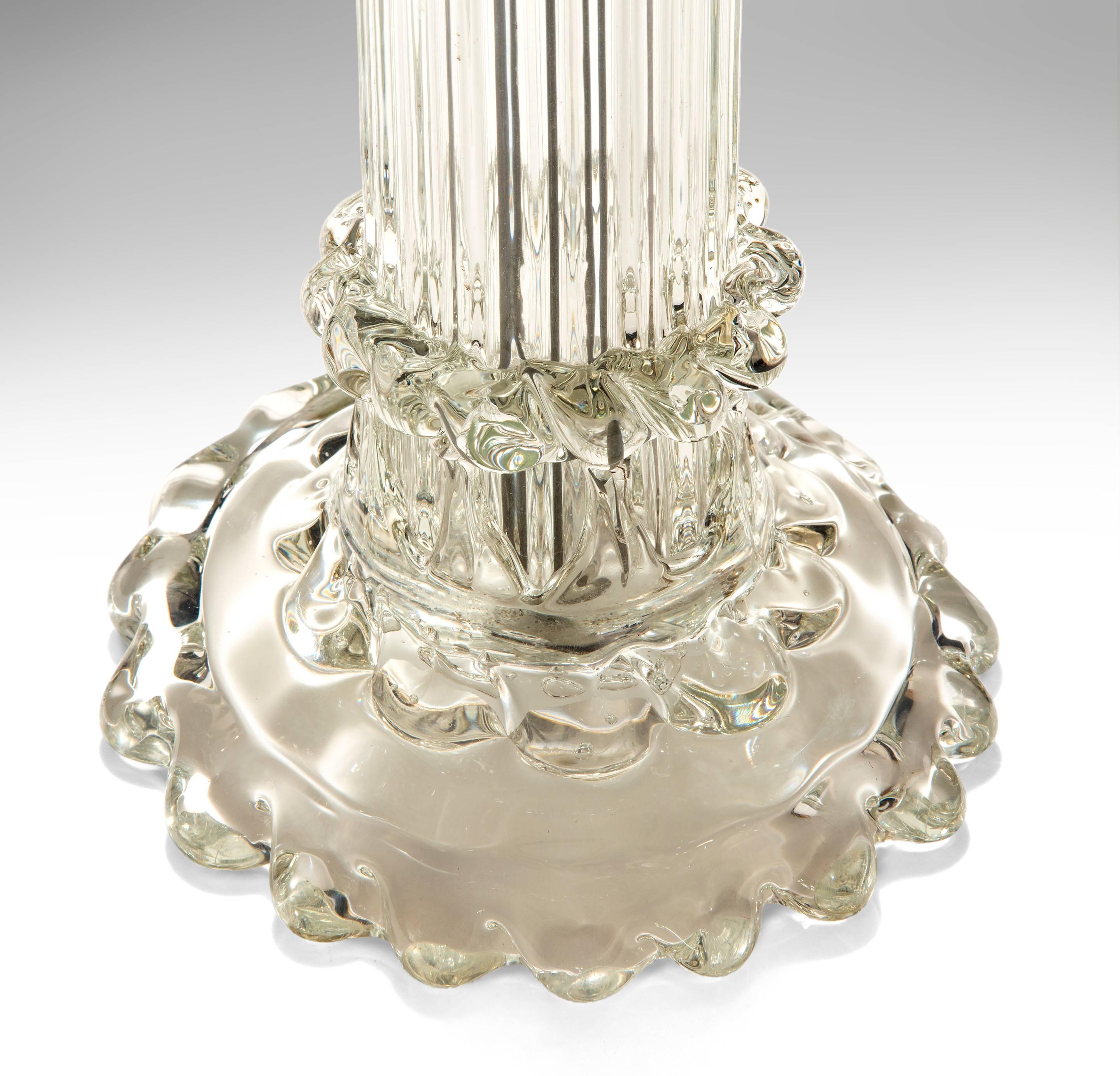 Venini, A Pair of Columnar Murano Glass Lamps, Model 9054 In Excellent Condition In New York, NY