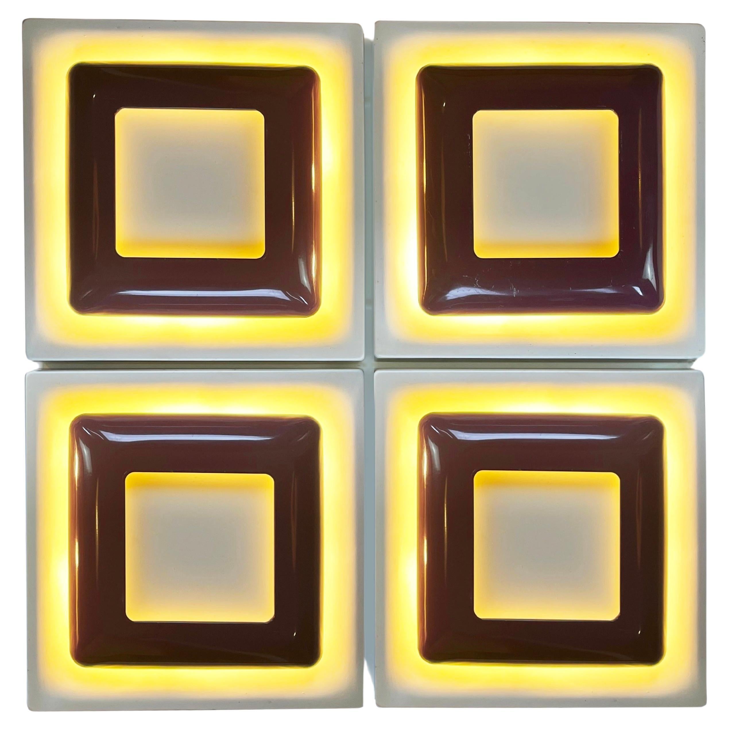 4 Op-Art-Wandleuchter, quadratische Lampen, weiß & lila Metall von Doria, Deutschland, 1970er Jahre im Angebot
