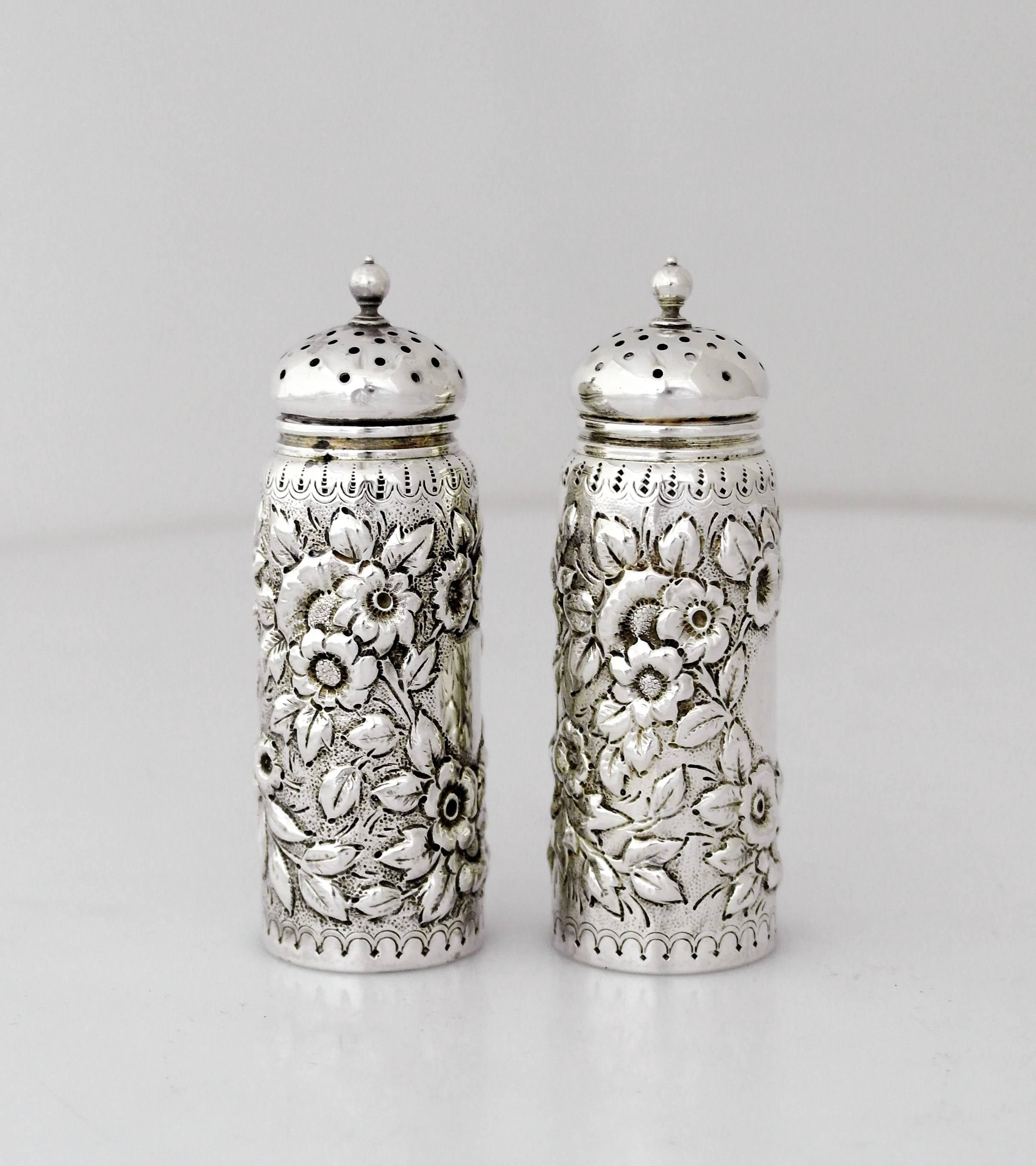 Dominick & Haff Sterling Silver Hand Chased Salt and Pepper Shakers In Excellent Condition In New York, NY