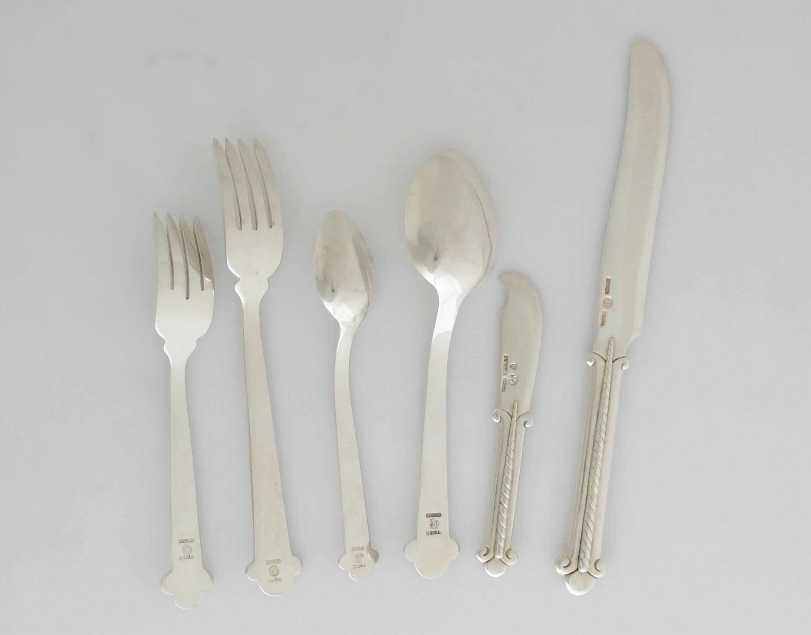 Museum Quality Hector Aguilar Rope Motif Sterling Flatware Set In Excellent Condition For Sale In New York, NY