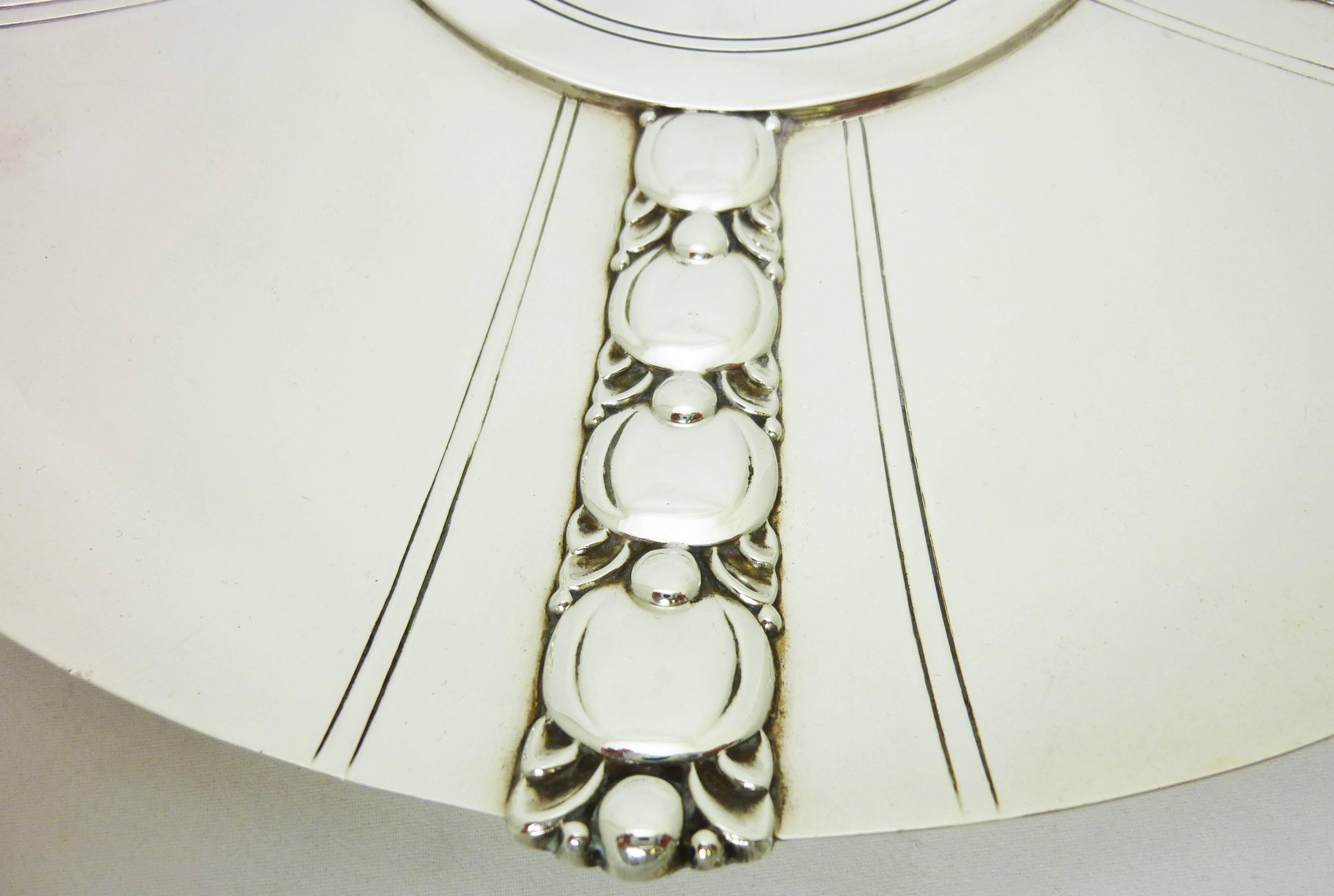 American Tiffany & Co. Sterling Silver Bowl, Underplate and Salad Serving Set For Sale