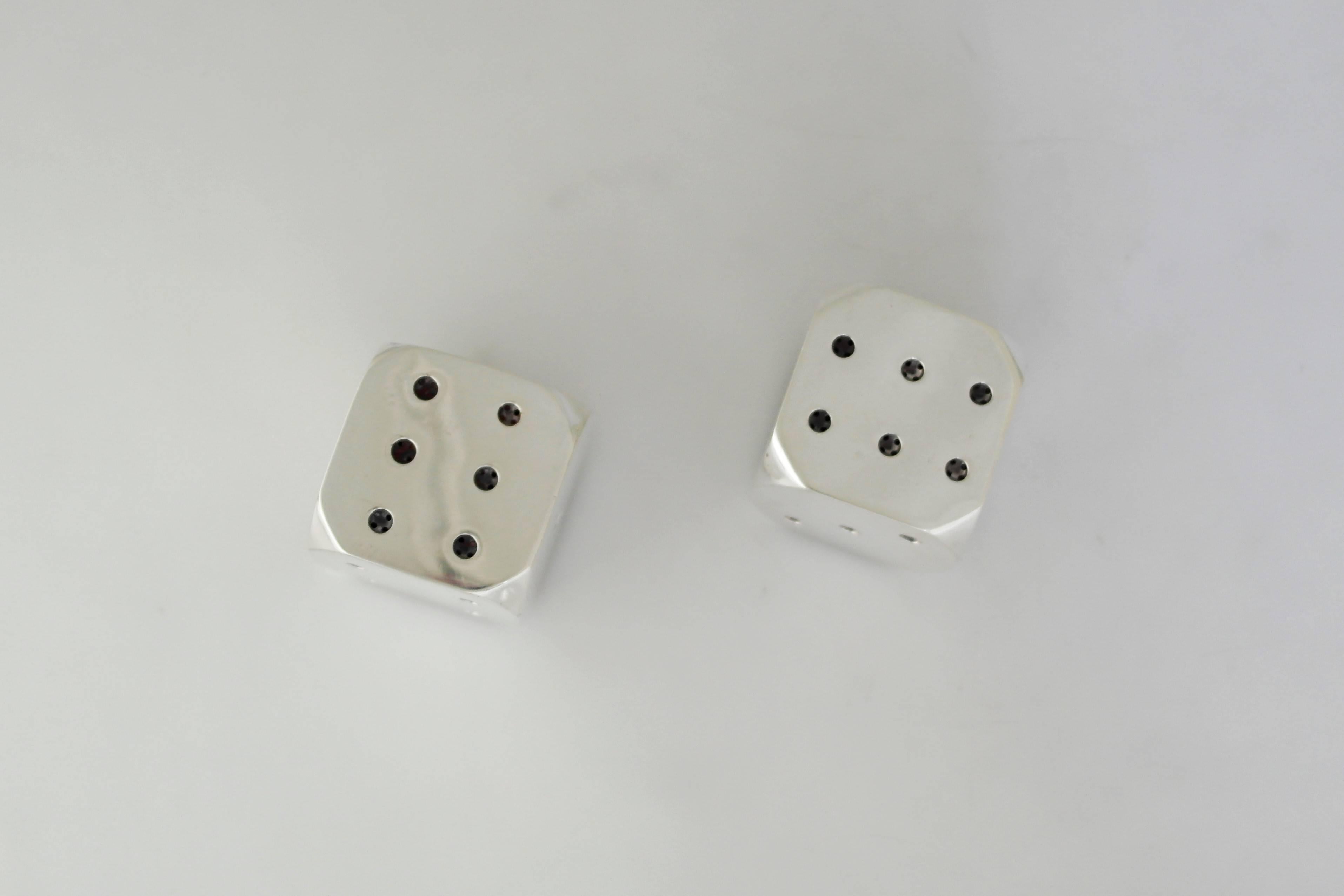 dice salt and pepper shakers