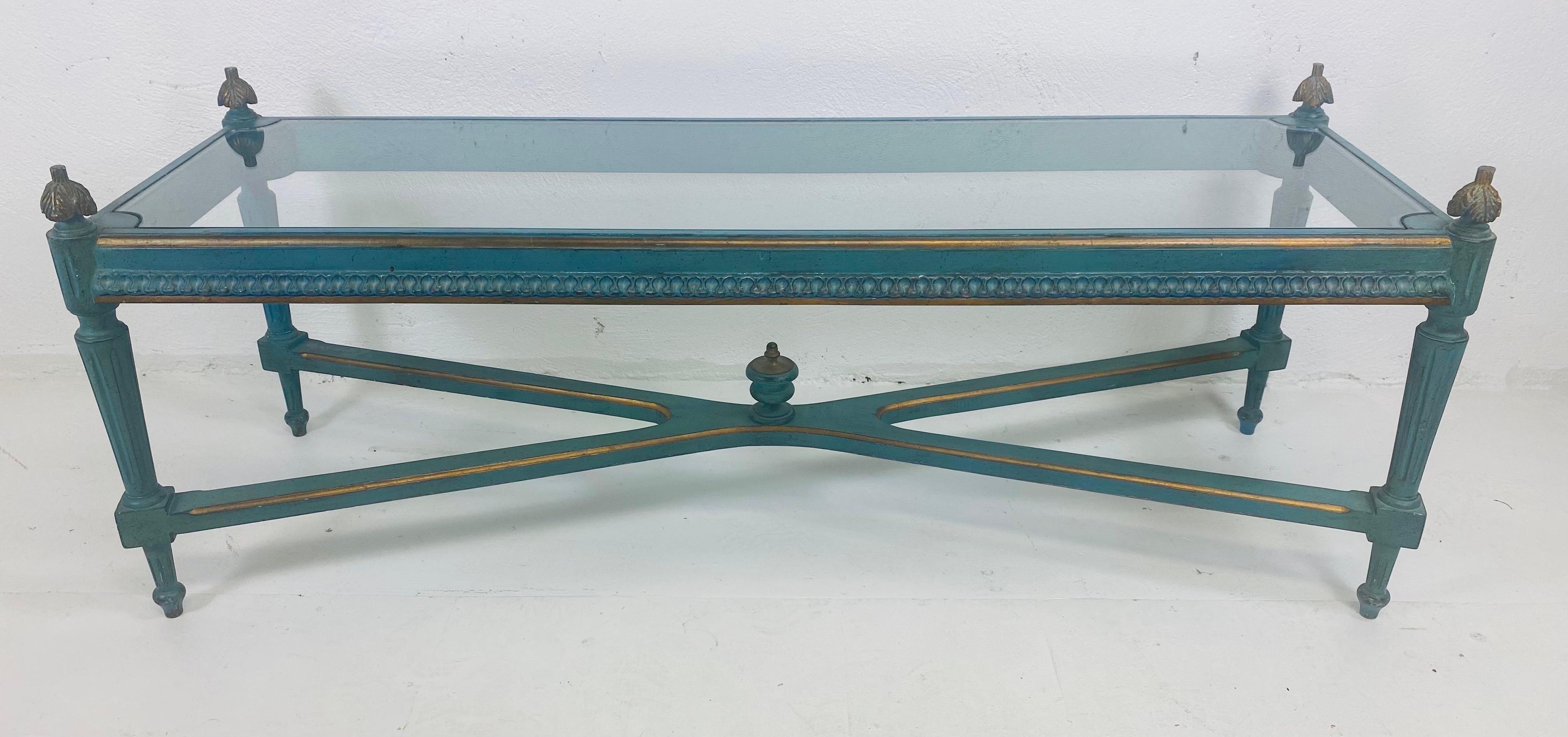 Mesa de centro pintada a mano de estilo Imperio francés de mediados del siglo XX en venta 2