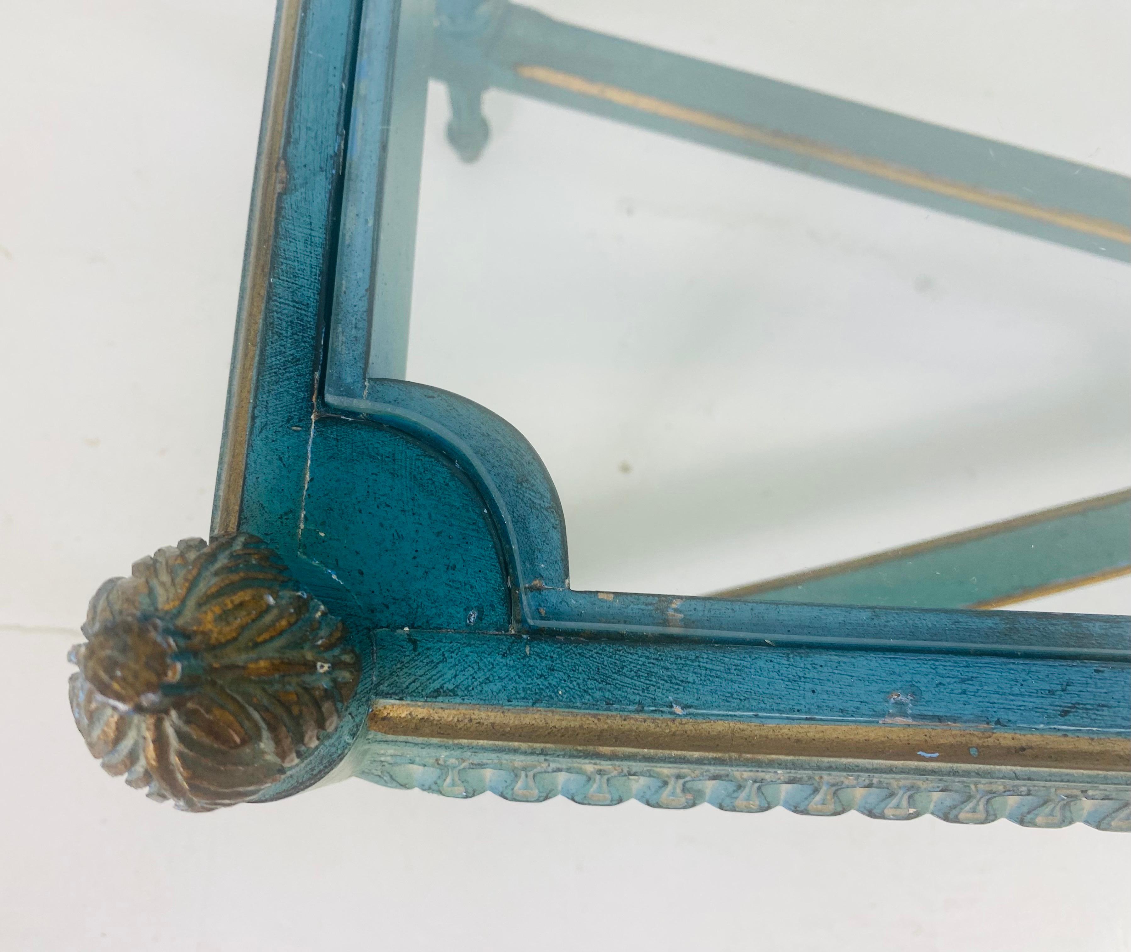 Mesa de centro pintada a mano de estilo Imperio francés de mediados del siglo XX Madera en venta