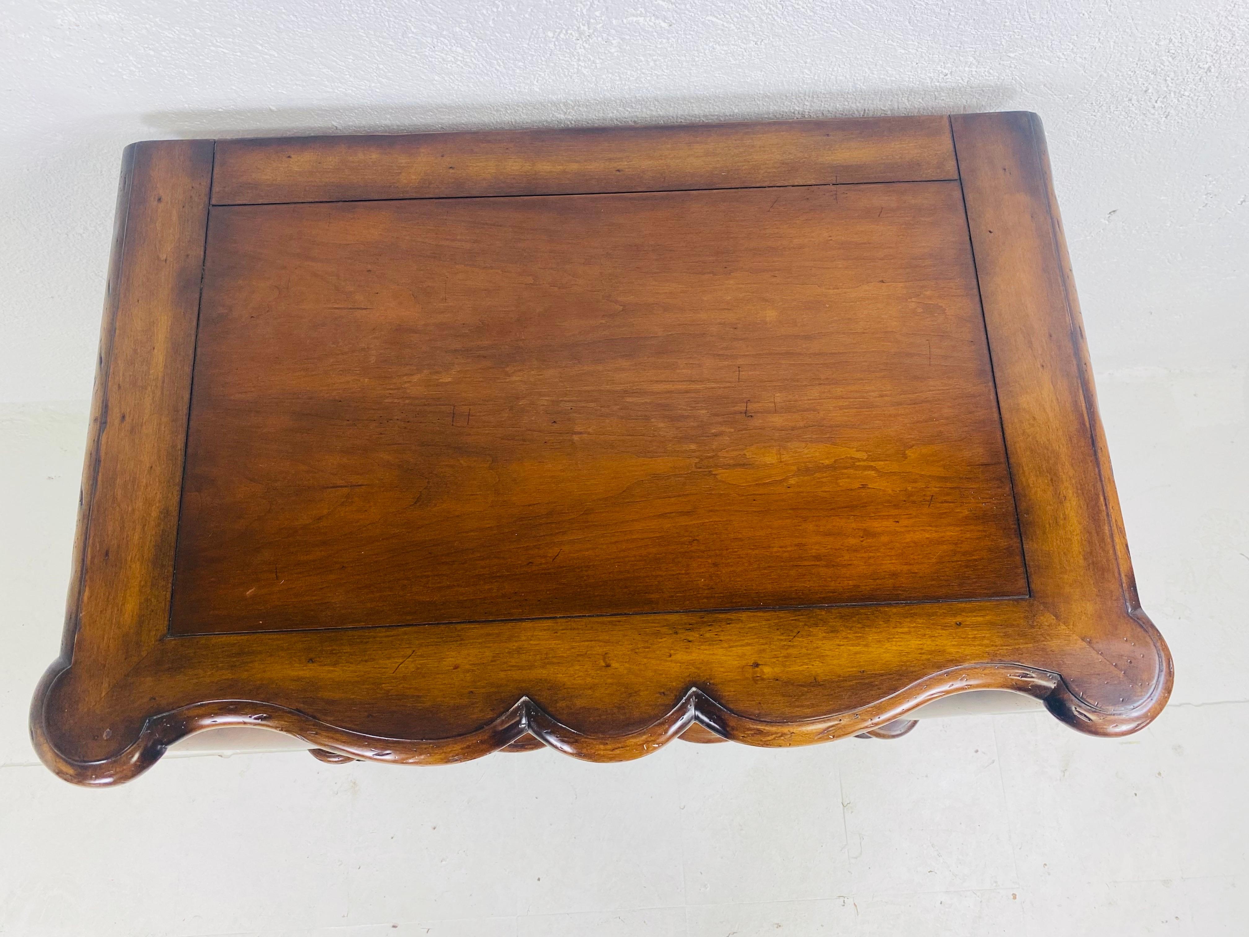 Handsome vintage Drexel Heritage brass in Walnut bakers rack For Sale 18