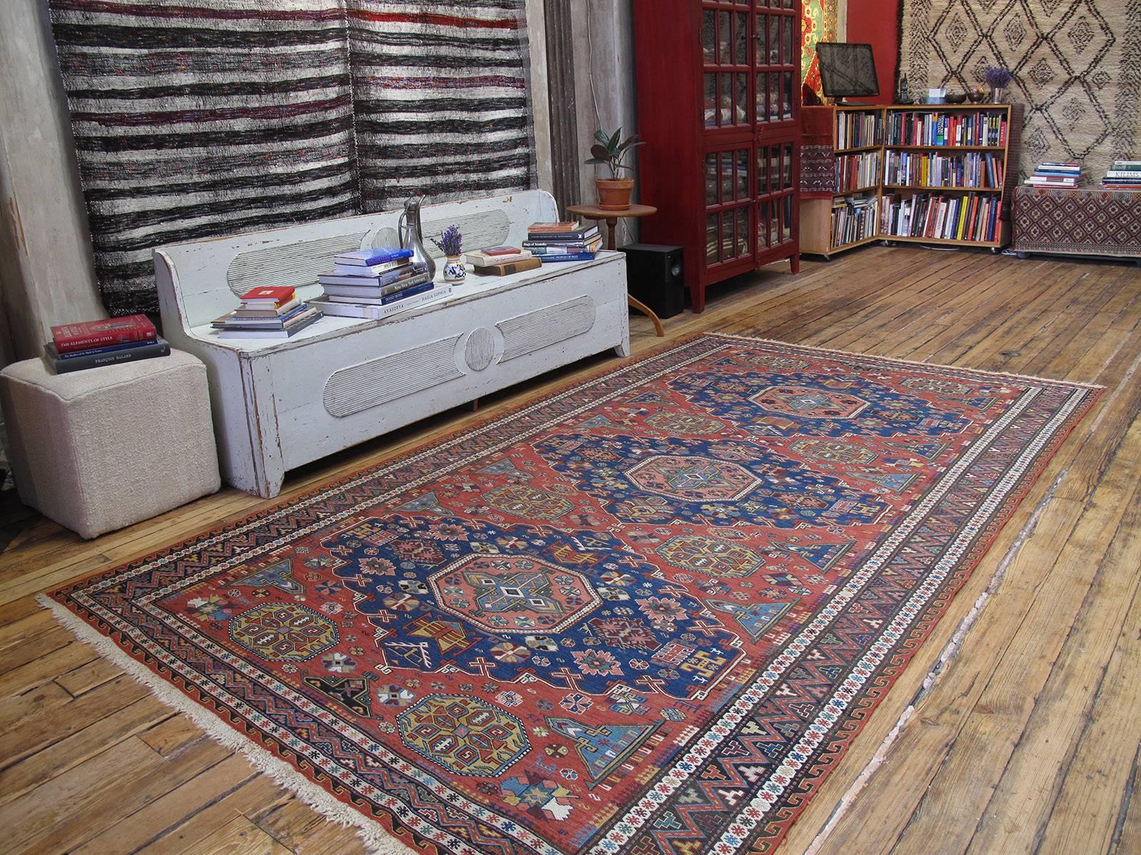 Antique Caucasian Sumak rug. A very nice antique flat-weave rug from the Caucasus, woven in the intricate 