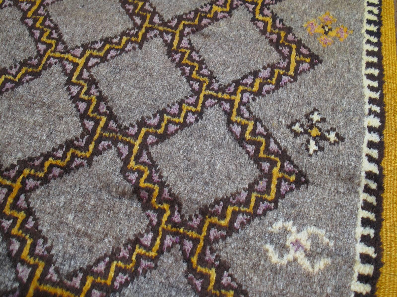 Mid-20th Century Elegant Moroccan Berber Carpet