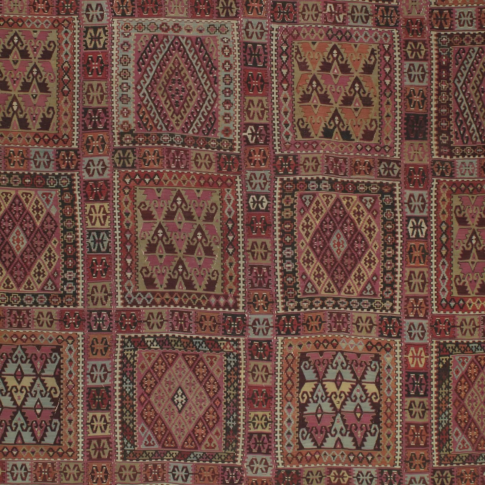Turc Superbe tapis Kilim antique d'Anatolie orientale en vente