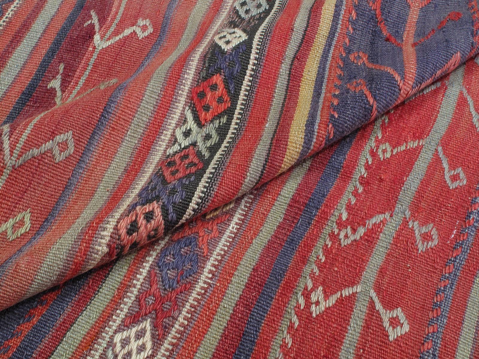XX secolo Runner largo Kilim a bande 