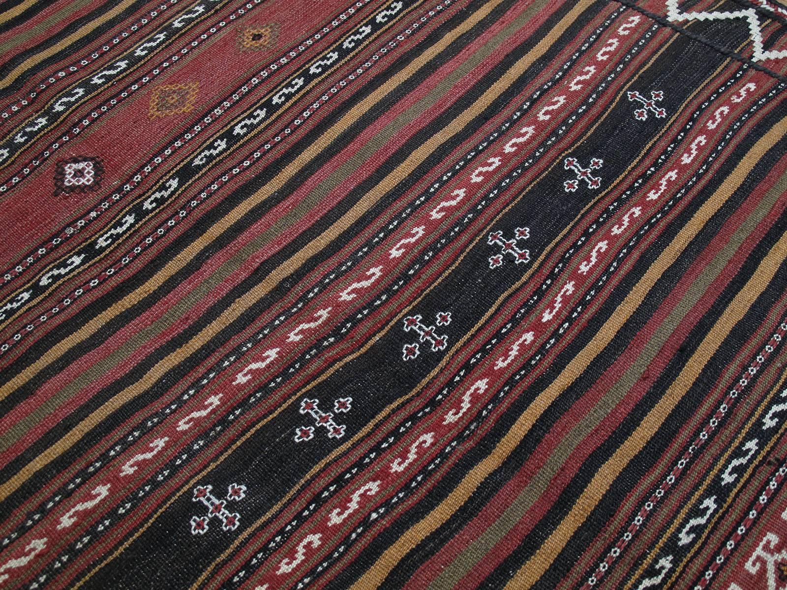 Baluch Tribal Kilim In Excellent Condition For Sale In New York, NY