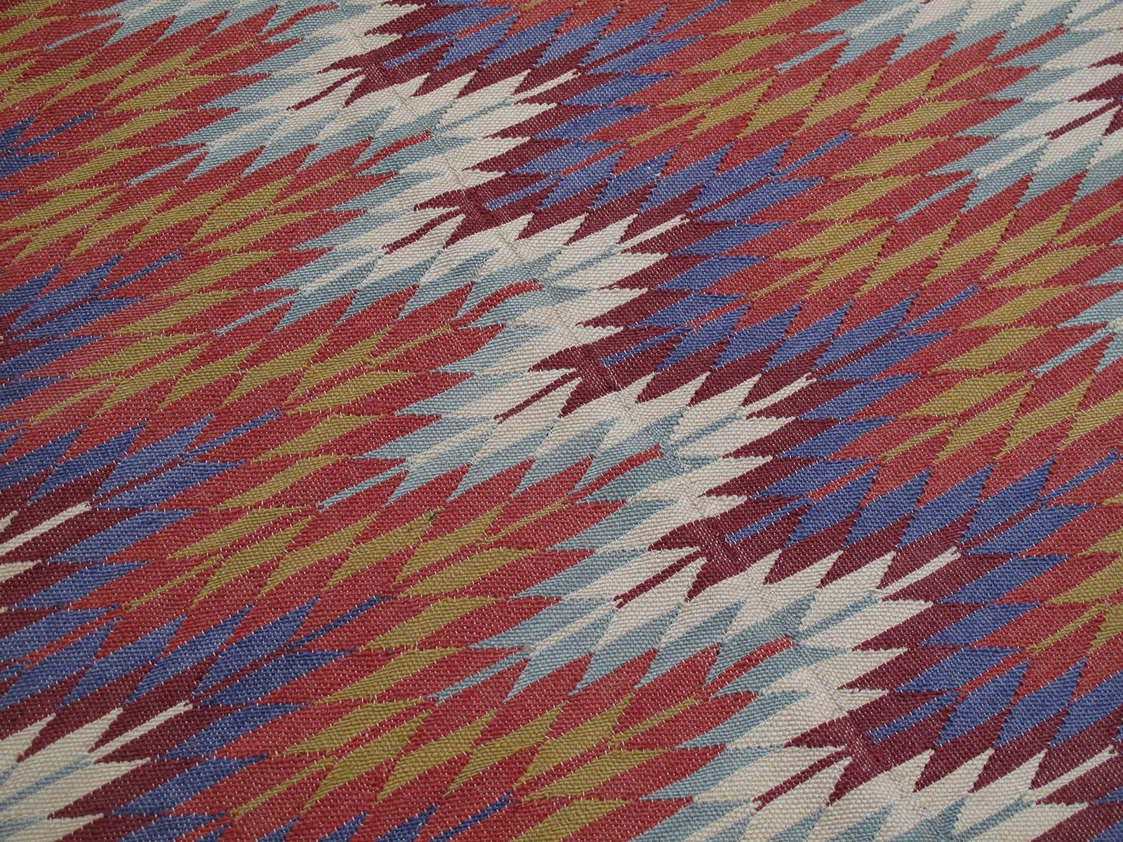 Zigzag Balkan Kilim In Good Condition In New York, NY