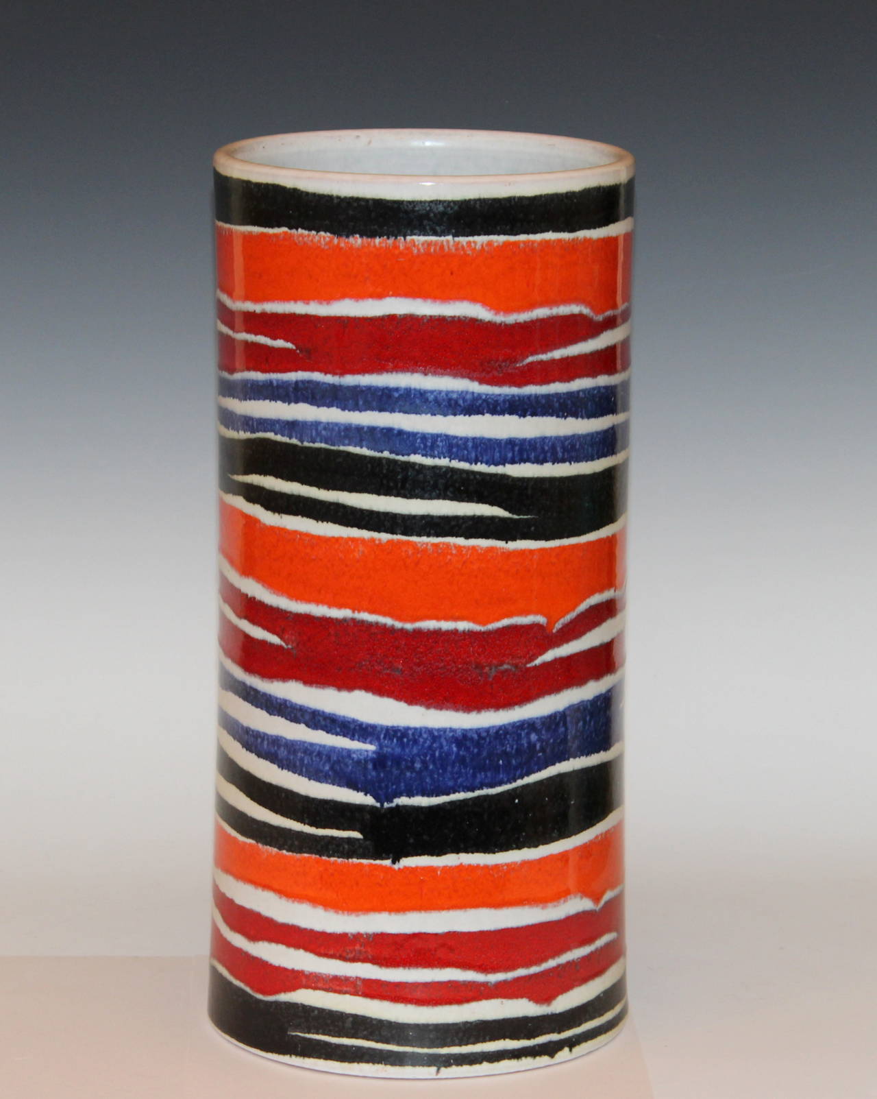Modern Bagni for Raymor Vintage Italian Art Pottery Floor Vase Stick Stand For Sale