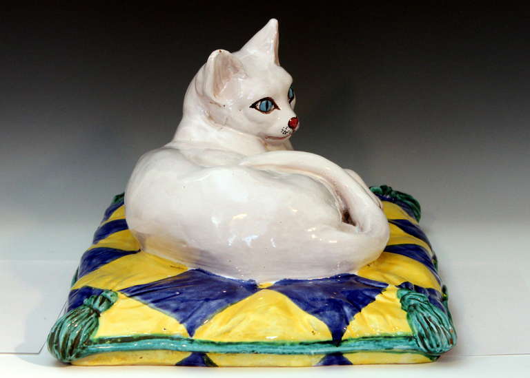 Hollywood Regency Vintage 1960s Italian Art Pottery Raymor Majolica Cat Figure on Pillow