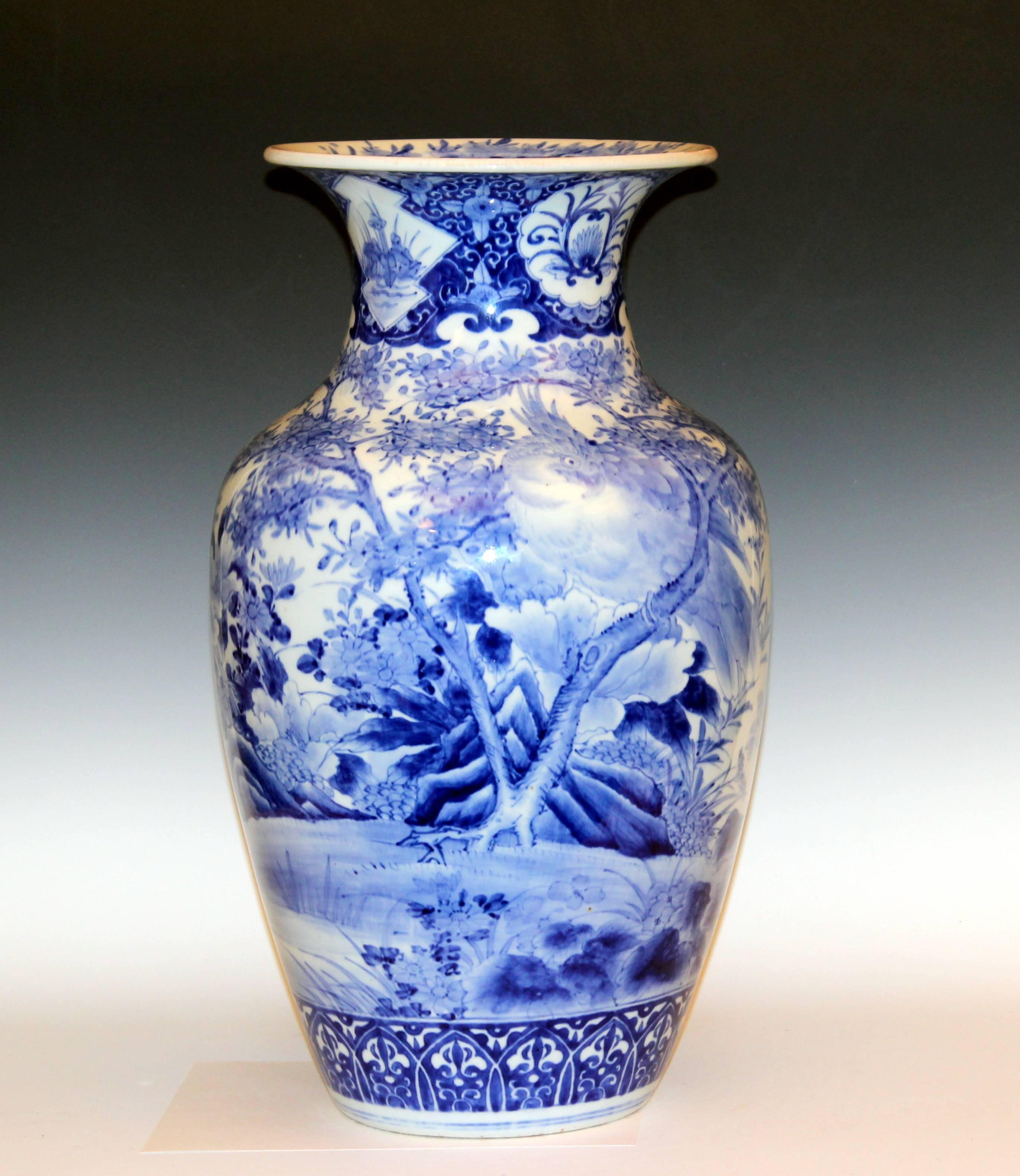 Large Antique Japanese Arita Blue and White Porcelain Vase 3
