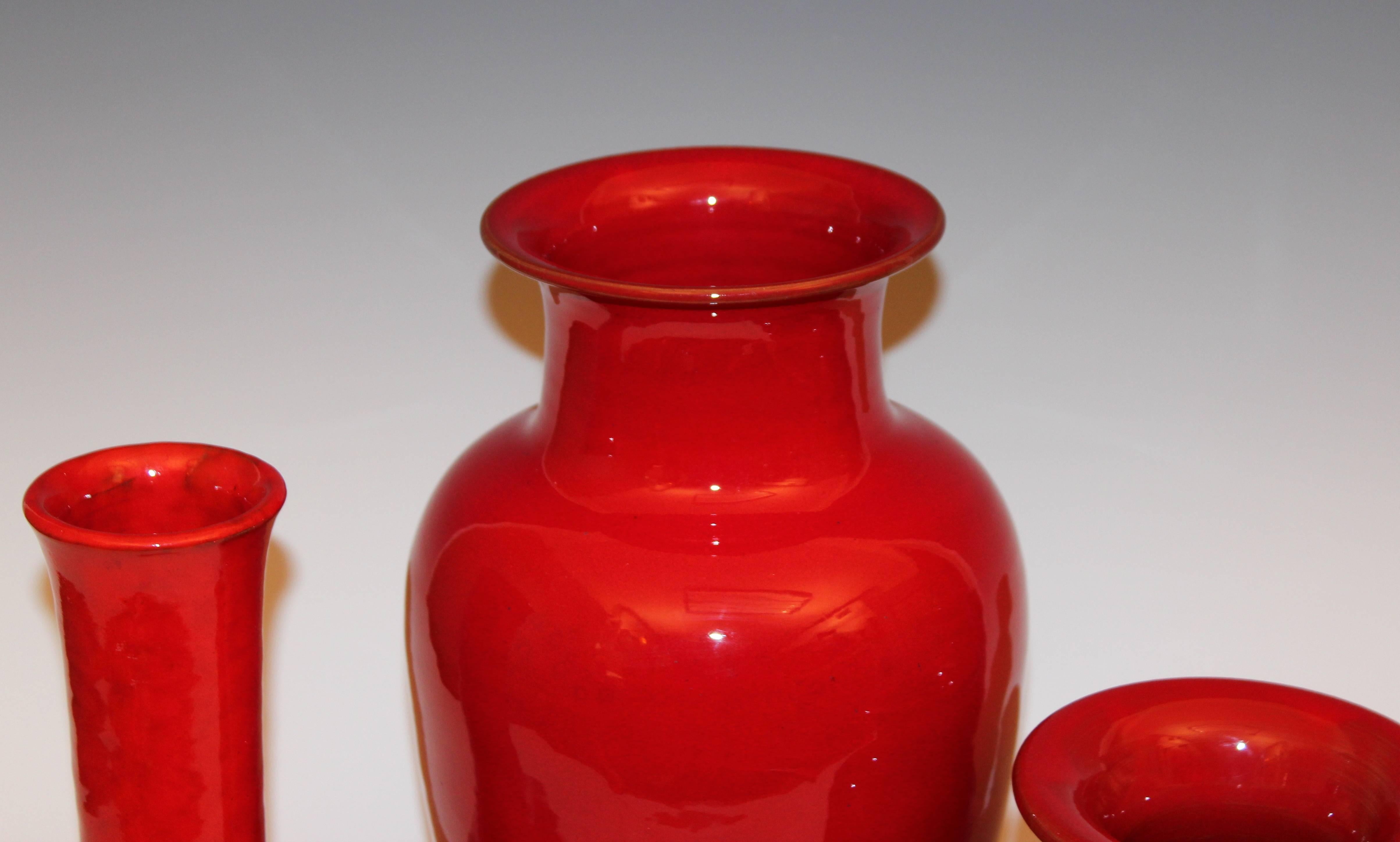 Collection Vintage Italian Pottery Vases in Atomic Red Glaze In Excellent Condition In Wilton, CT