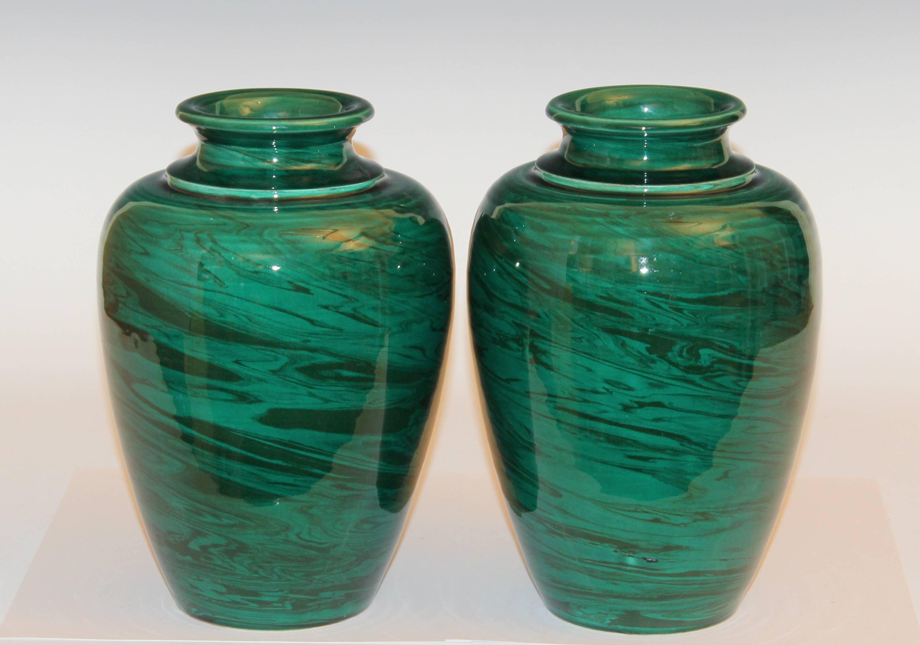 Pair of Vintage Bitossi Green Marbled Malachite Italian Pottery Vases In Excellent Condition In Wilton, CT