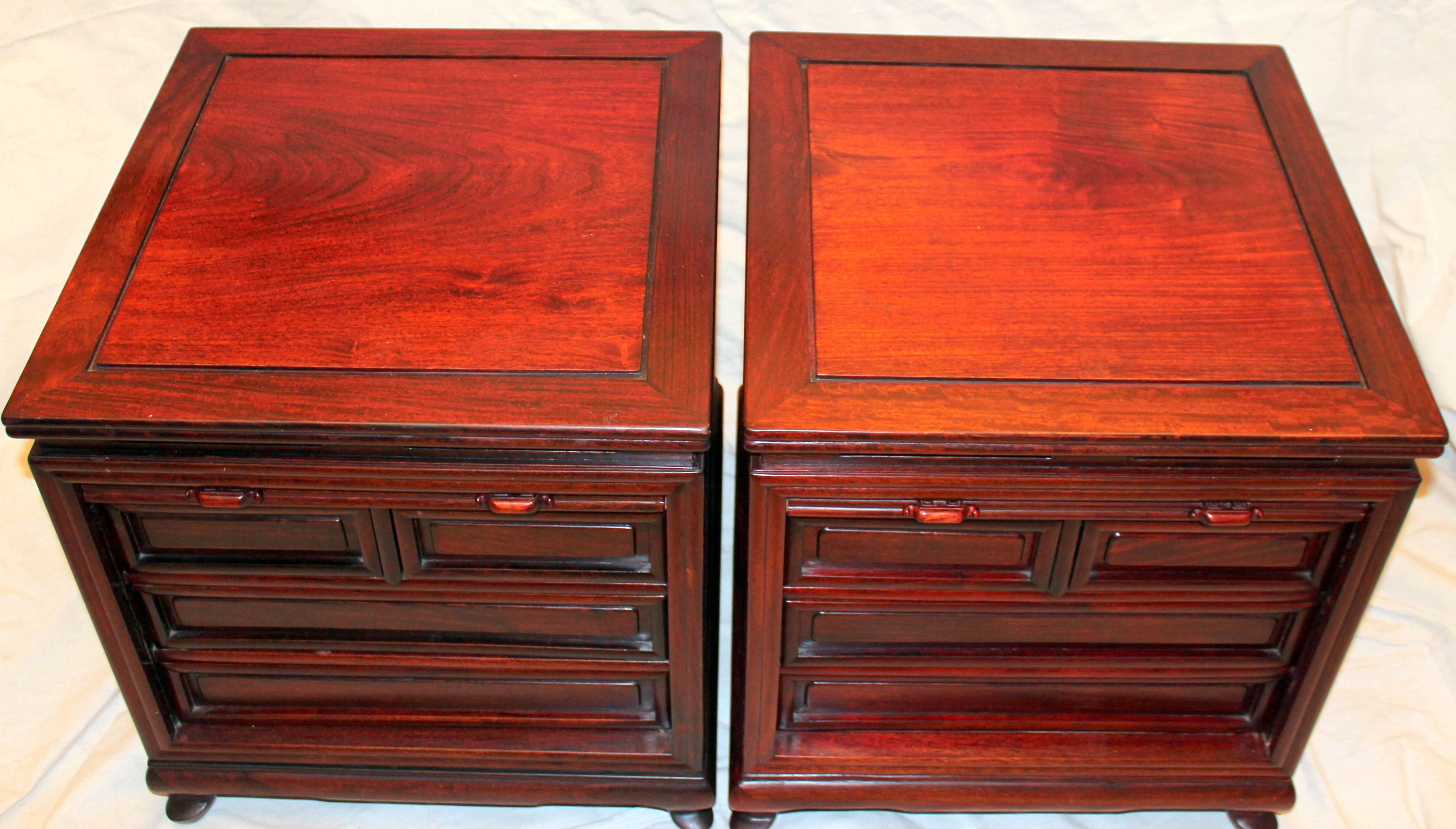 British Colonial  Pair Vintage Chinese Rosewood Tambor Side Bed Storage Drawer Tables