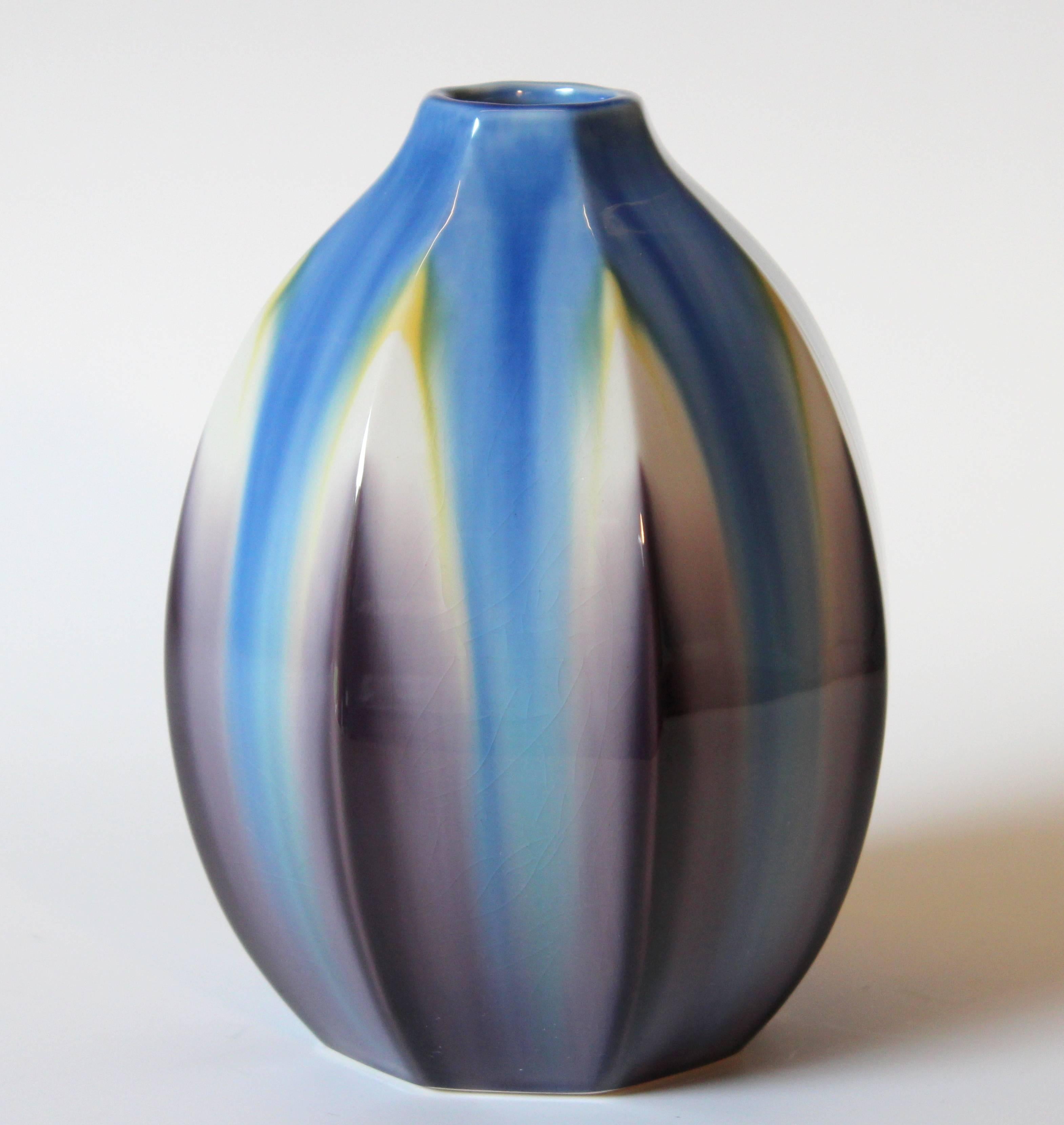 20th Century Hiroshi Shibata Japanese Kutani Studio Porcelain Yusai Glaze Faceted Flower Vase