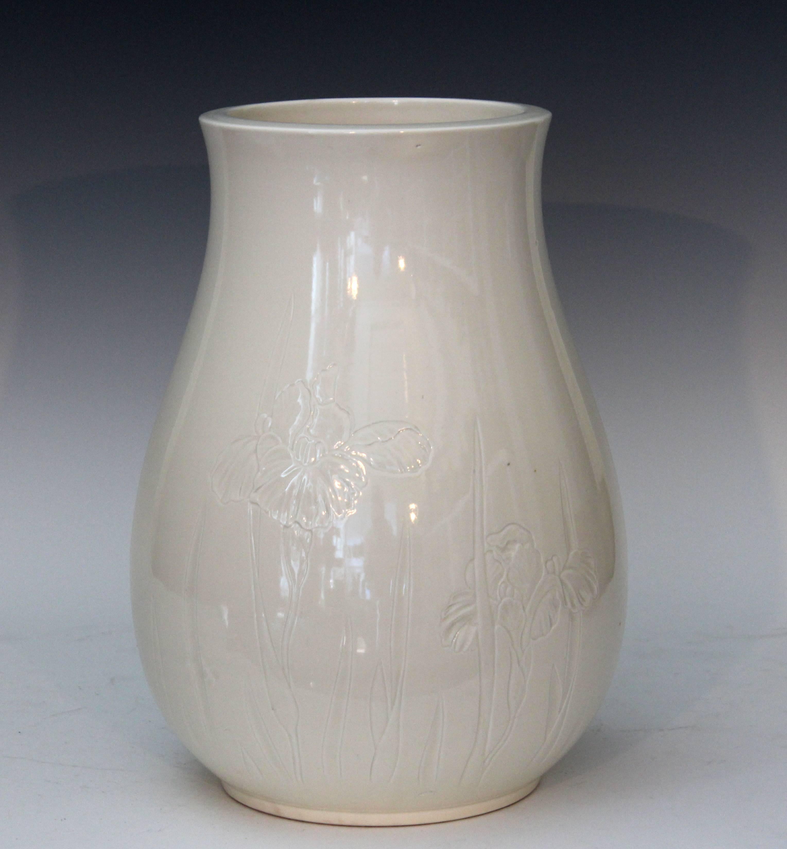 Antique Japanese Studio porcelain Blanc de Chine vase with subtly carved iris decoration, circa 1900. Measures: 12 1/4