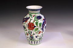 Große antike italienische Keramikvase im osmanisch-türkischen Iznik-Stil von Cantagalli, 12"