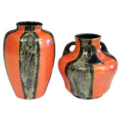 Deux vases Art déco en céramique d'Awaji, noir et orange, sur le thème d'Halloween