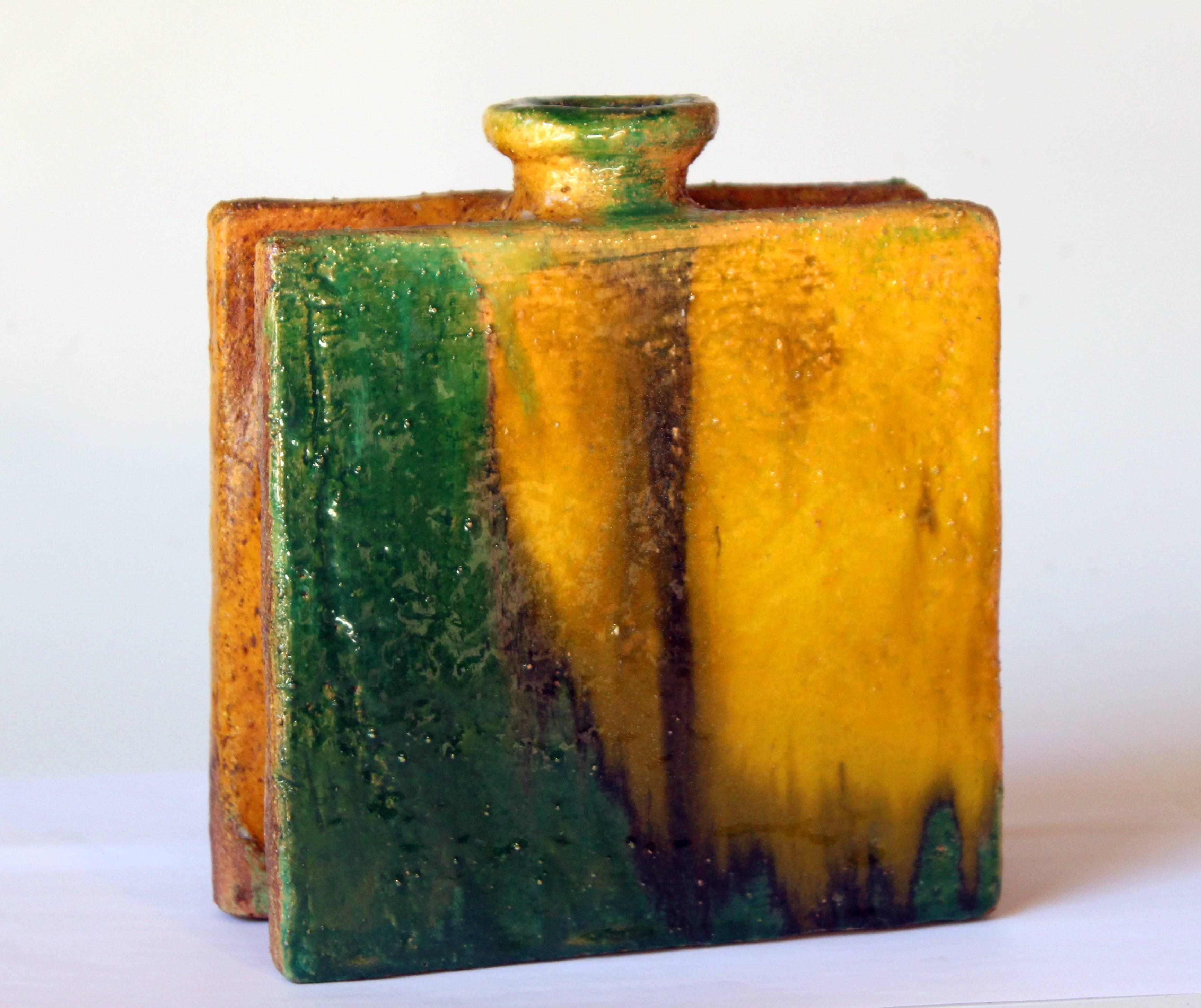 Mid-Century Modern Vintage Italian Pottery Gli Etrushi Raymor Ivo De Santis Slab Built Square Vase