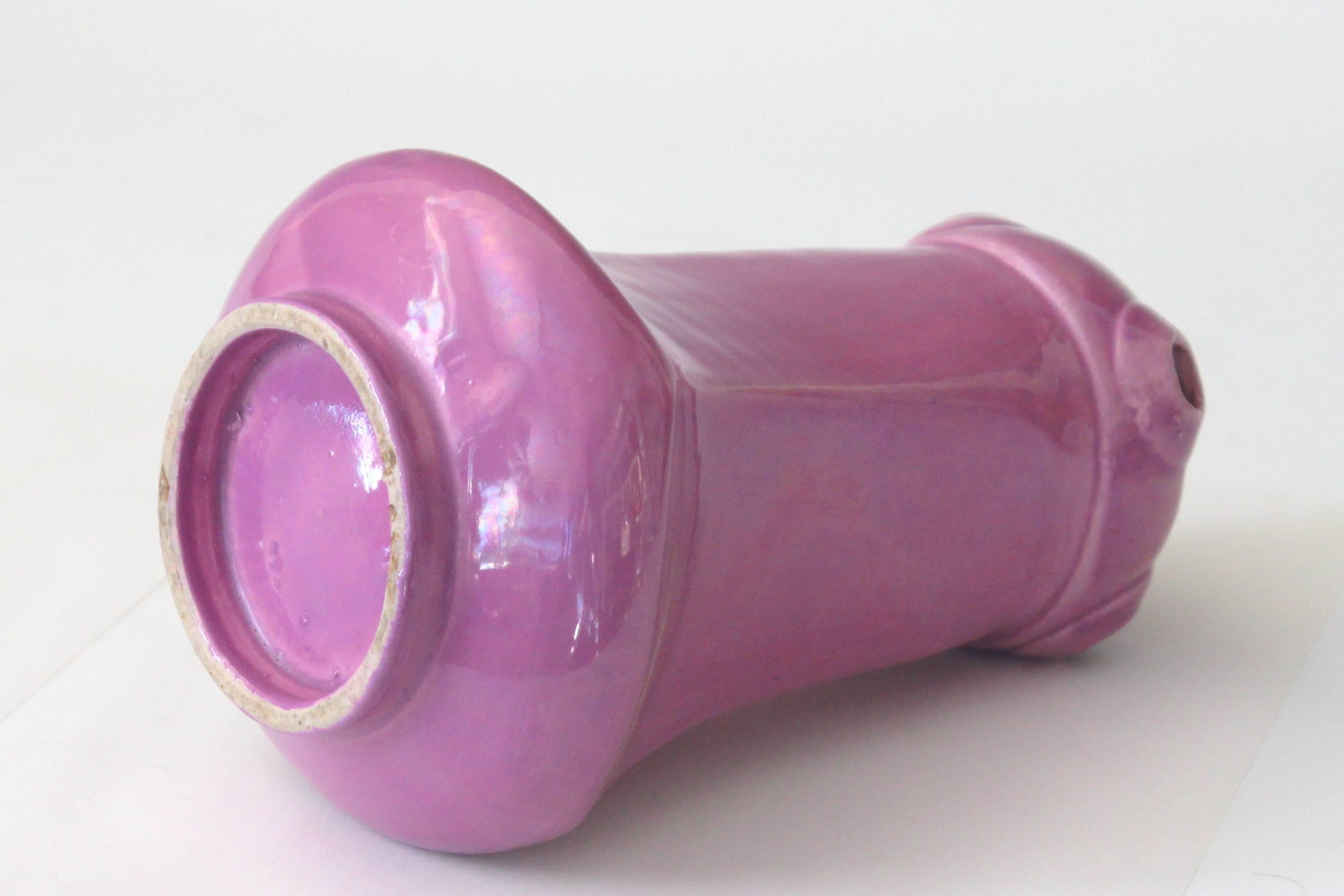 Awaji Pottery Art Deco Vase in Pink Glaze In Excellent Condition For Sale In Wilton, CT