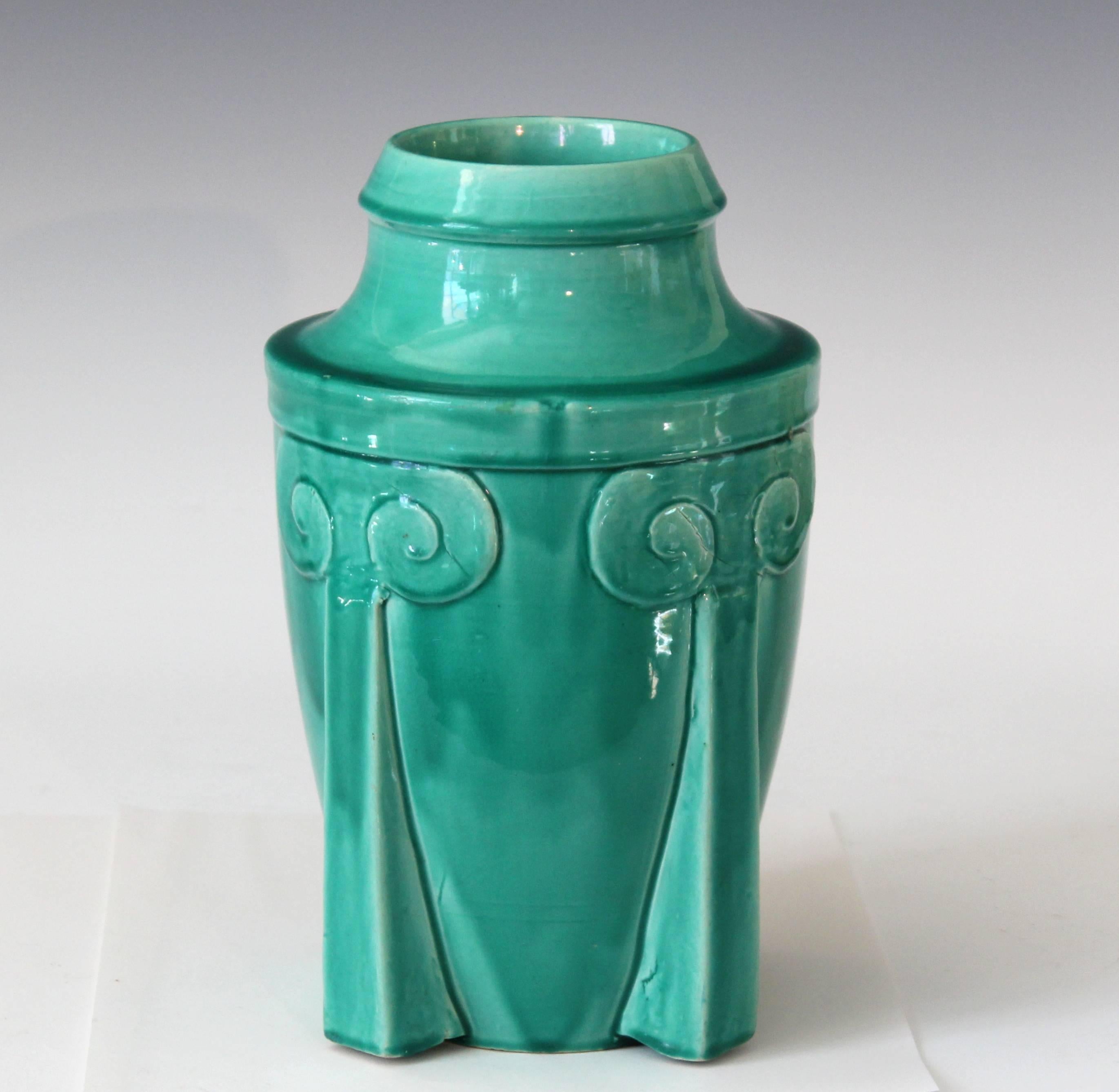 Awaji Pottery Japanese Art Deco Rocket Form Vase For Sale 4