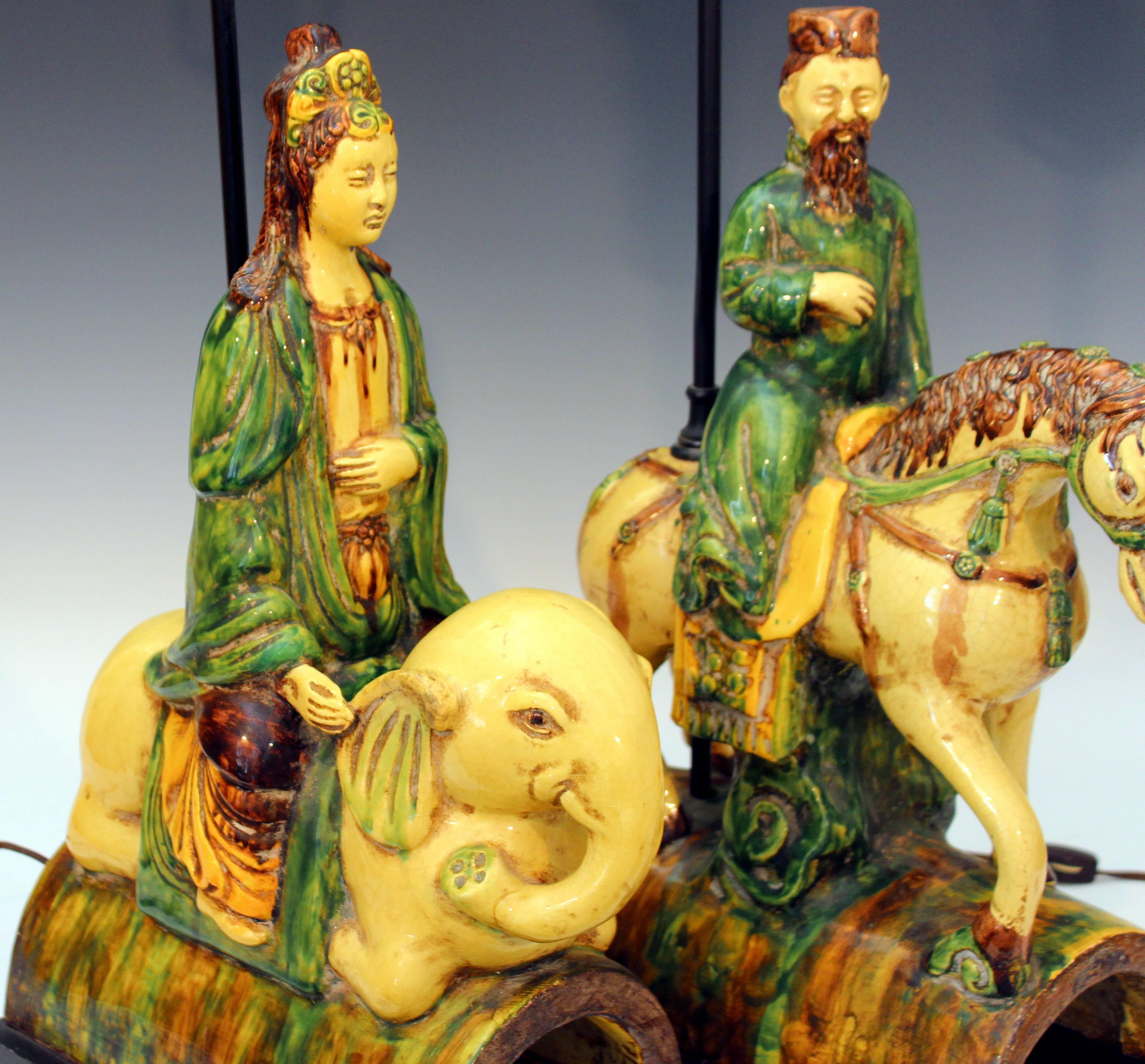 Molded Pair of Zaccagnini Guanyin Buddha Figures Vintage Italian Ming Roof Tile Lamps