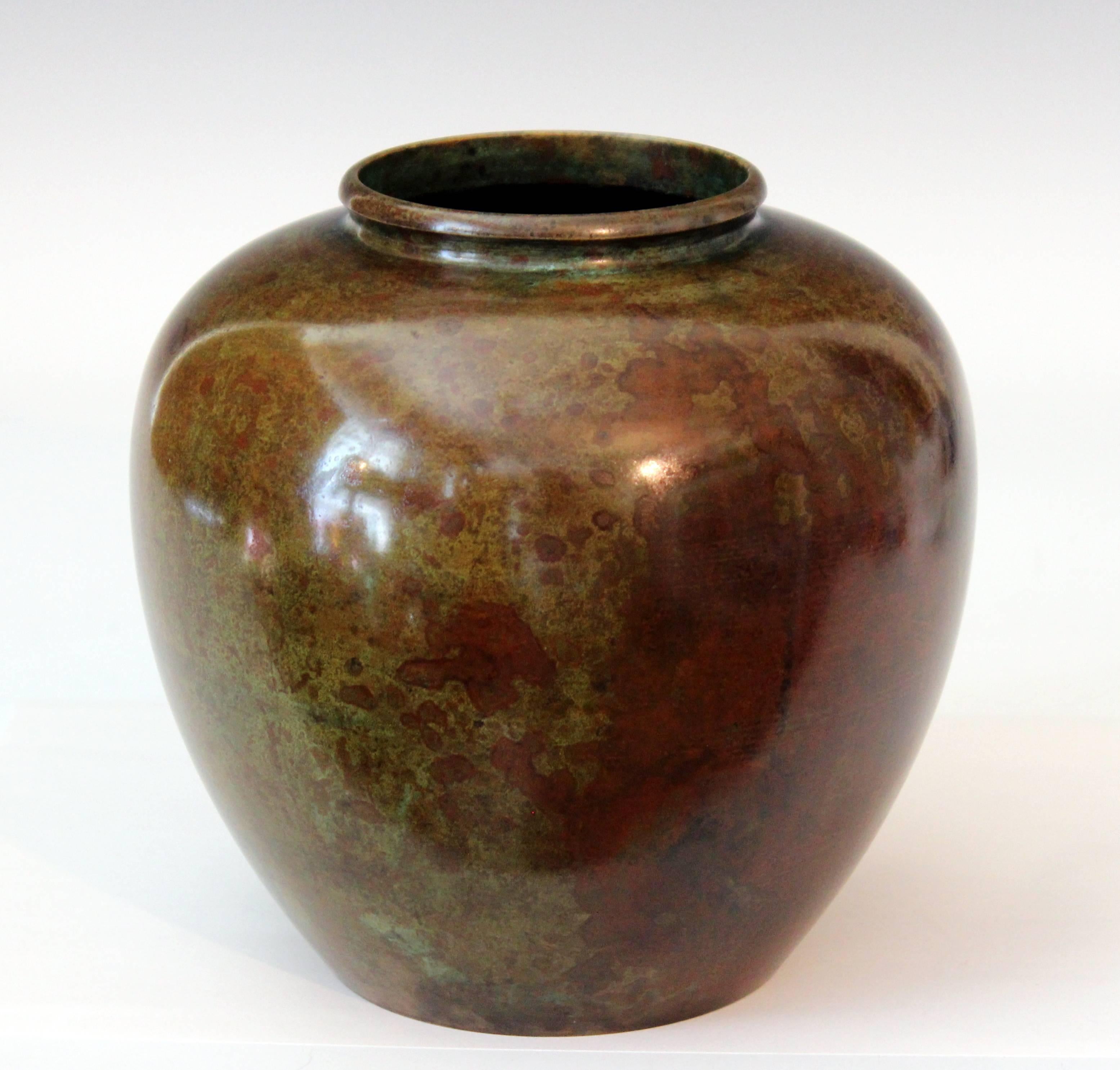 Vintage Big Japanese Rotund Warm Red Patinated Bronze Murashi Do Vase 1