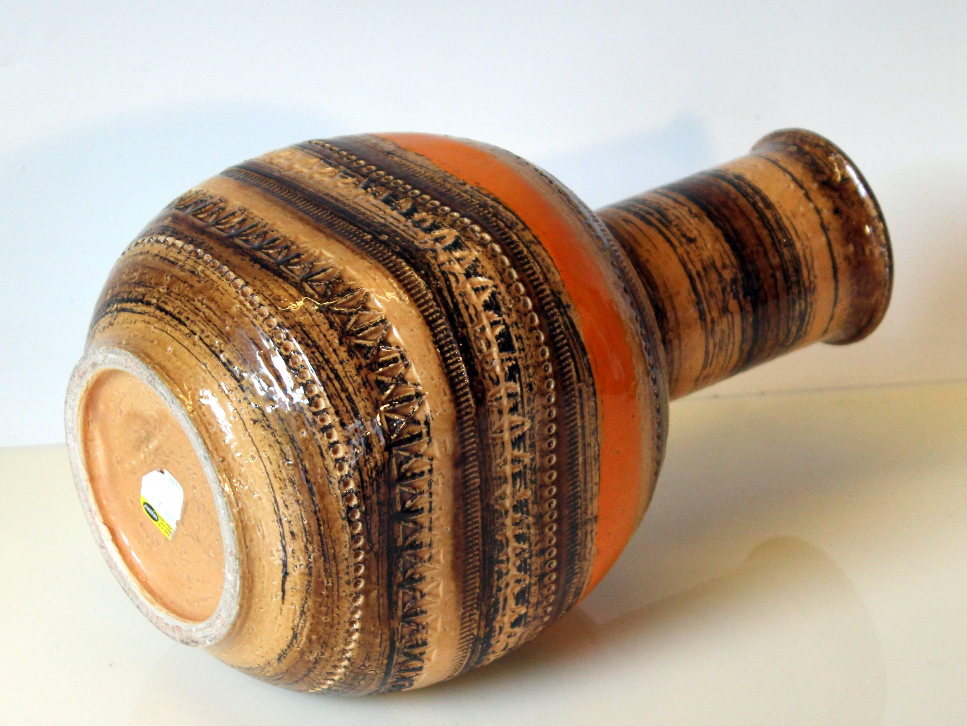 Mid-20th Century Bitossi for Raymor Large Rimini Sahara Decor Vase Original Label Italian Pottery