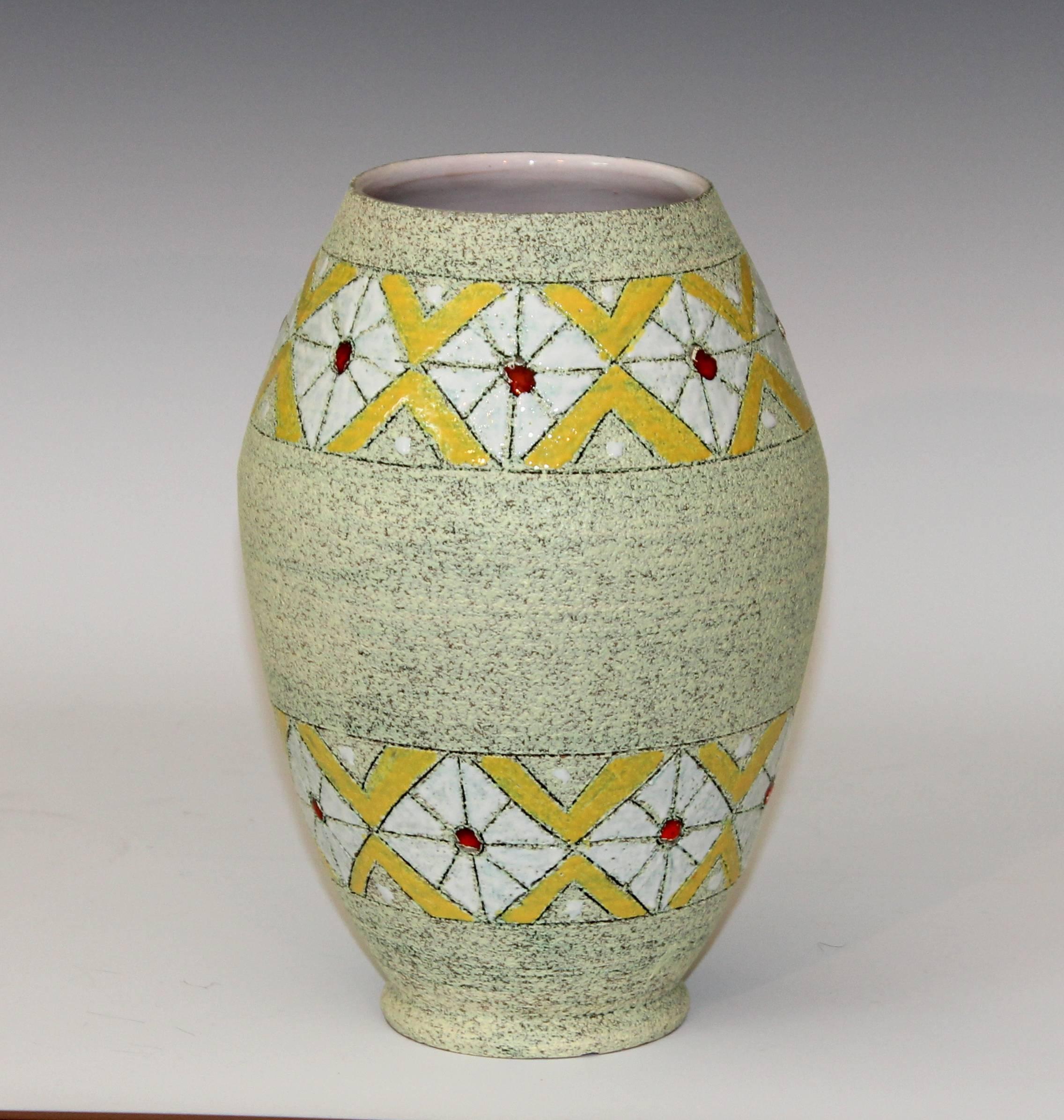 Mid-20th Century Brothers Fanciullacci Raymor Vase Diamond Band Vintage Italian Pottery Ceramic