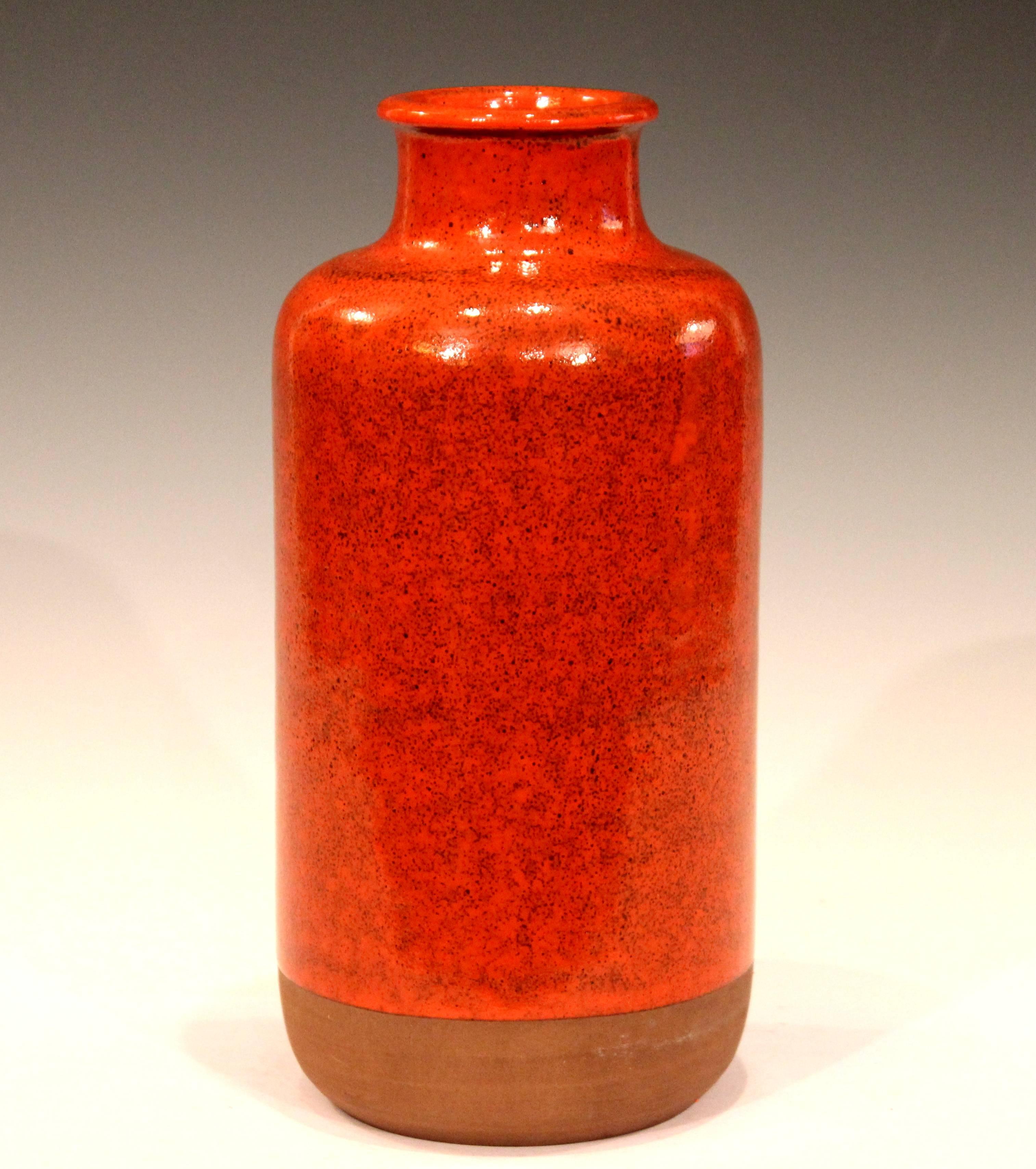 Bitossi Vintage Atomic Hot Orange Red Vase Raymor Label Italian Pottery 1