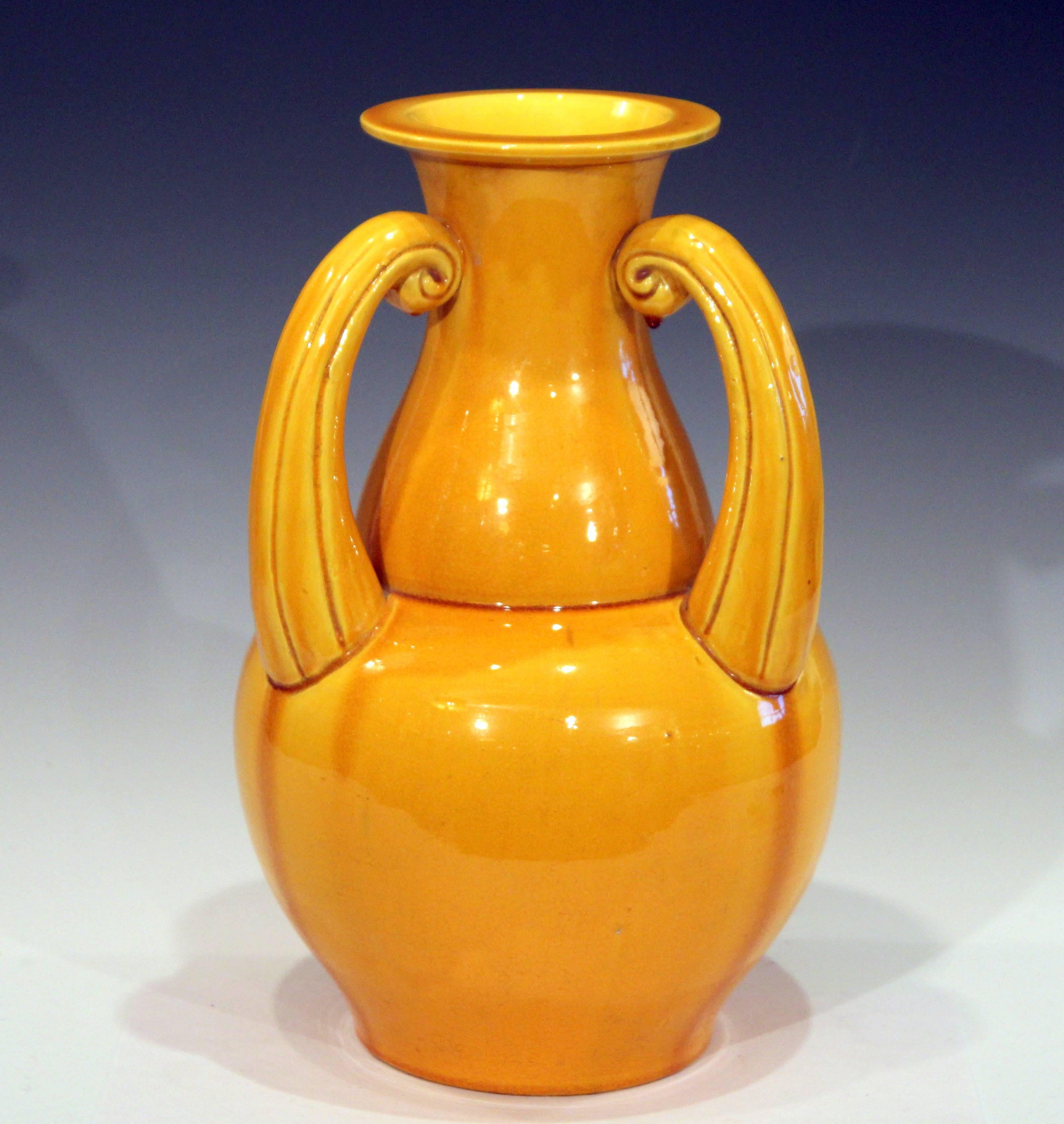 Turned Awaji Pottery Vintage Japanese Studio Yellow Crackle Glaze Organic Gourd Vase For Sale