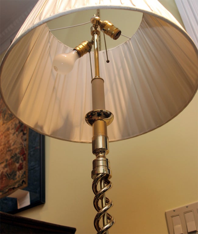 Handmade Double Spiral Weighted Solid Cast Brass Floor Lamp In Excellent Condition For Sale In New York, NY