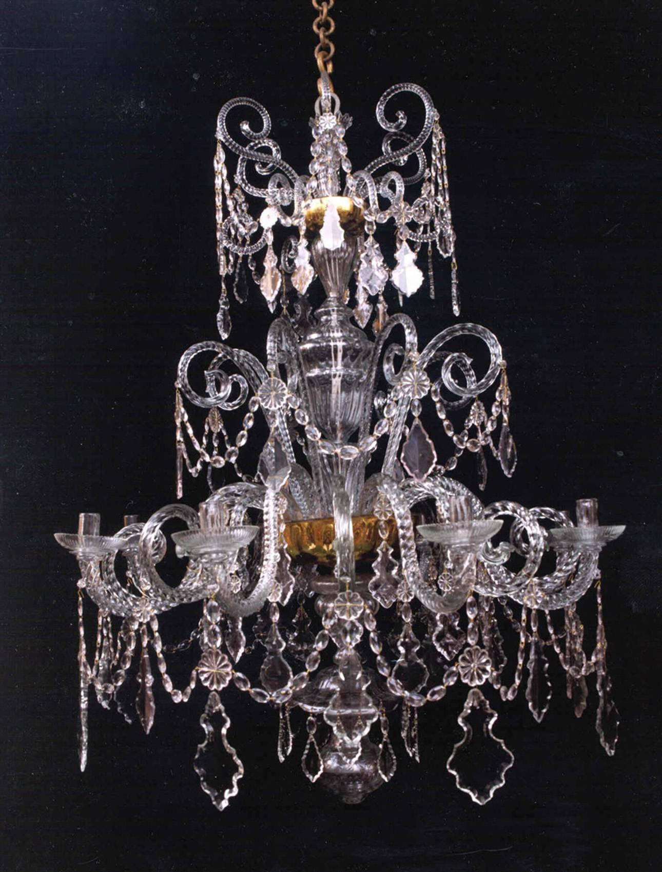 Chandelier Made by Real Fabrica de Cristales de La Granja, circa 1785 For Sale 2