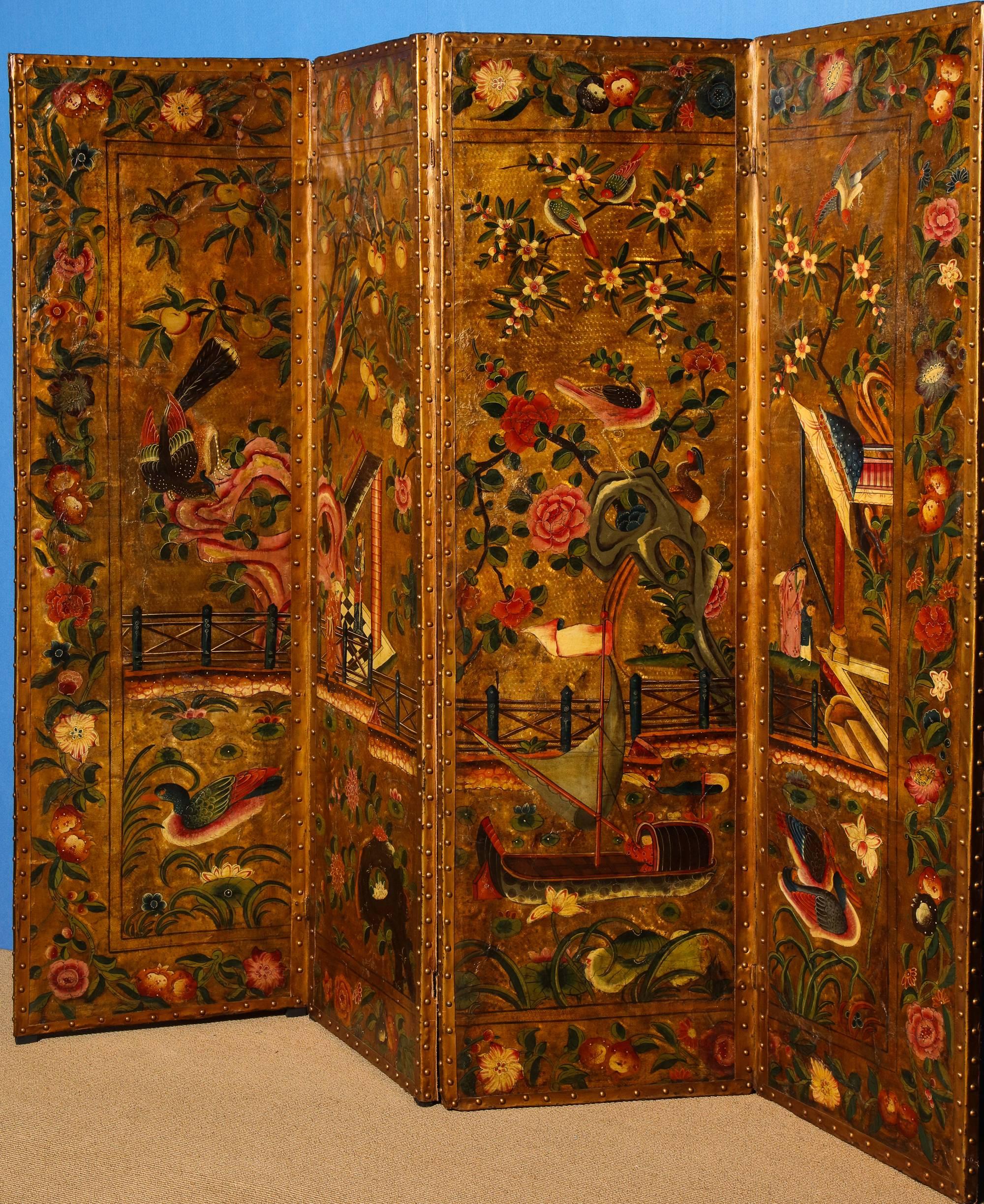 Four-Panel Chinoiserie Polychrome Painted Gilt Leather Screen English circa 1750 In Excellent Condition For Sale In New York, NY