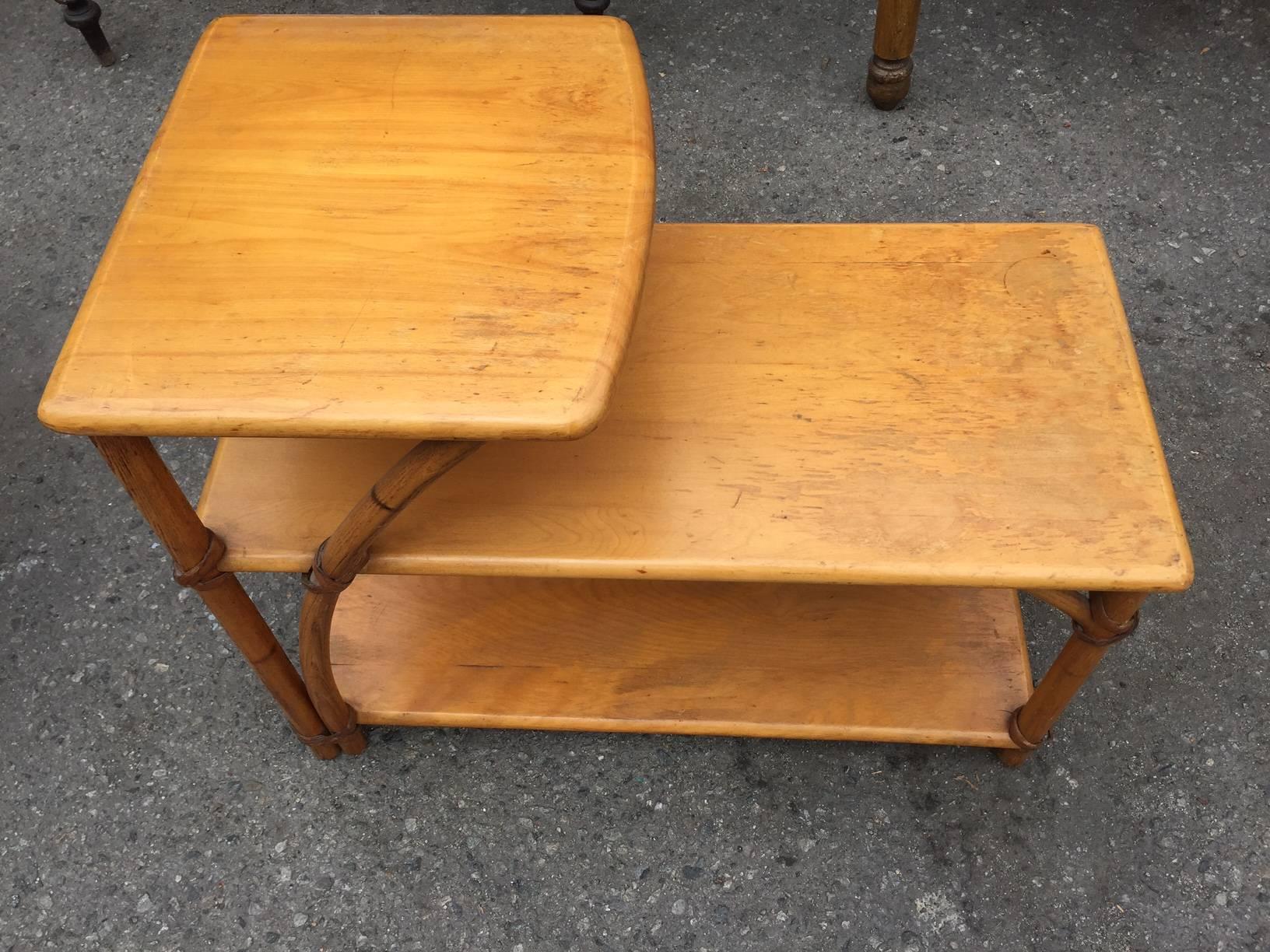 Pair of vintage Heywood-Wakefield side tables, American, mid-20th century.
Measures: 14