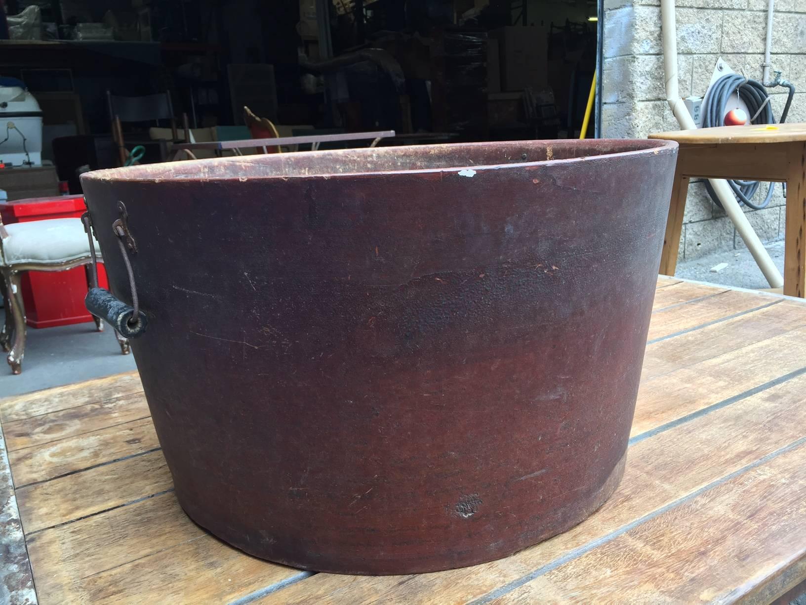 Large Industrial Bucket, American, circa 1900 In Excellent Condition For Sale In West Hollywood, CA