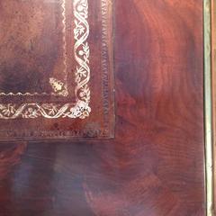 English Partners Desk