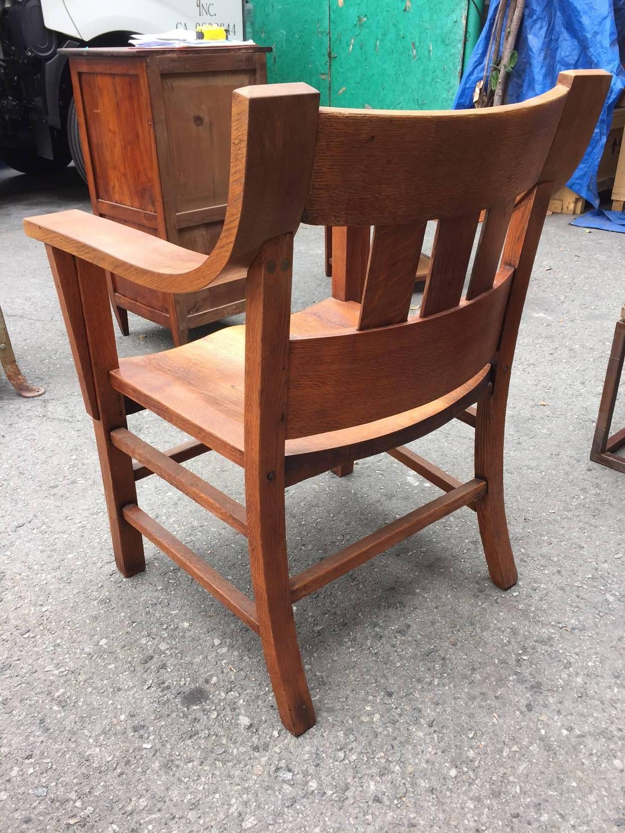 Pair of Stickley Chairs, American, circa 1900 In Excellent Condition In West Hollywood, CA