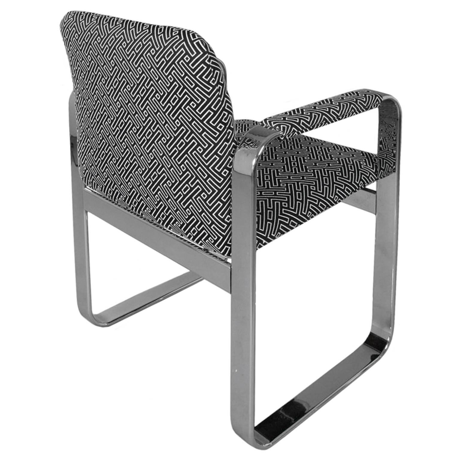 Mid-Century Modern 1970s Rounded Rectangular Chrome Armchair in Black & White Geometric Upholstery