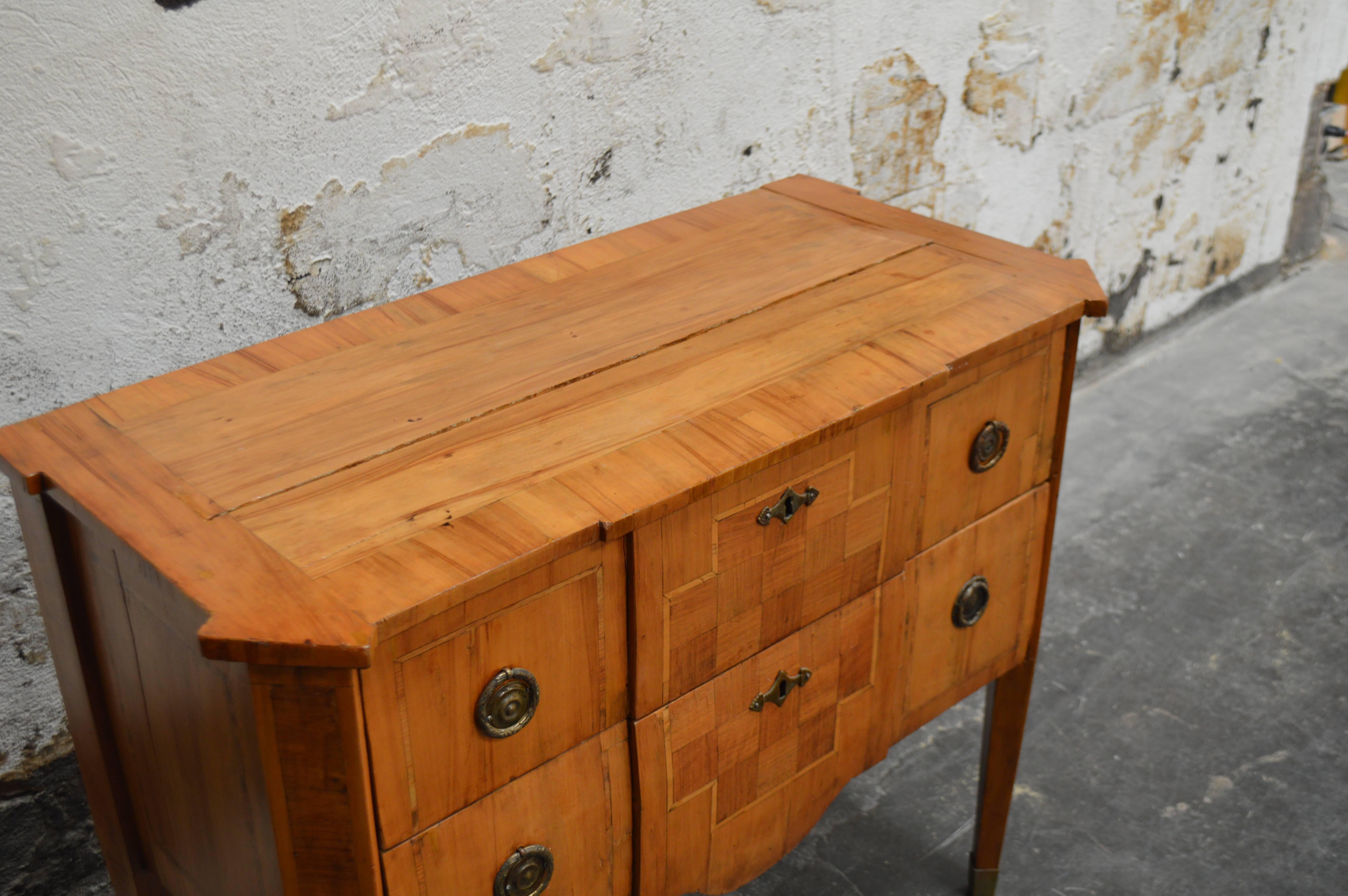 Swedish Late Gustavian Parquetry Commode Two-Drawer Chest In Good Condition In Atlanta, GA