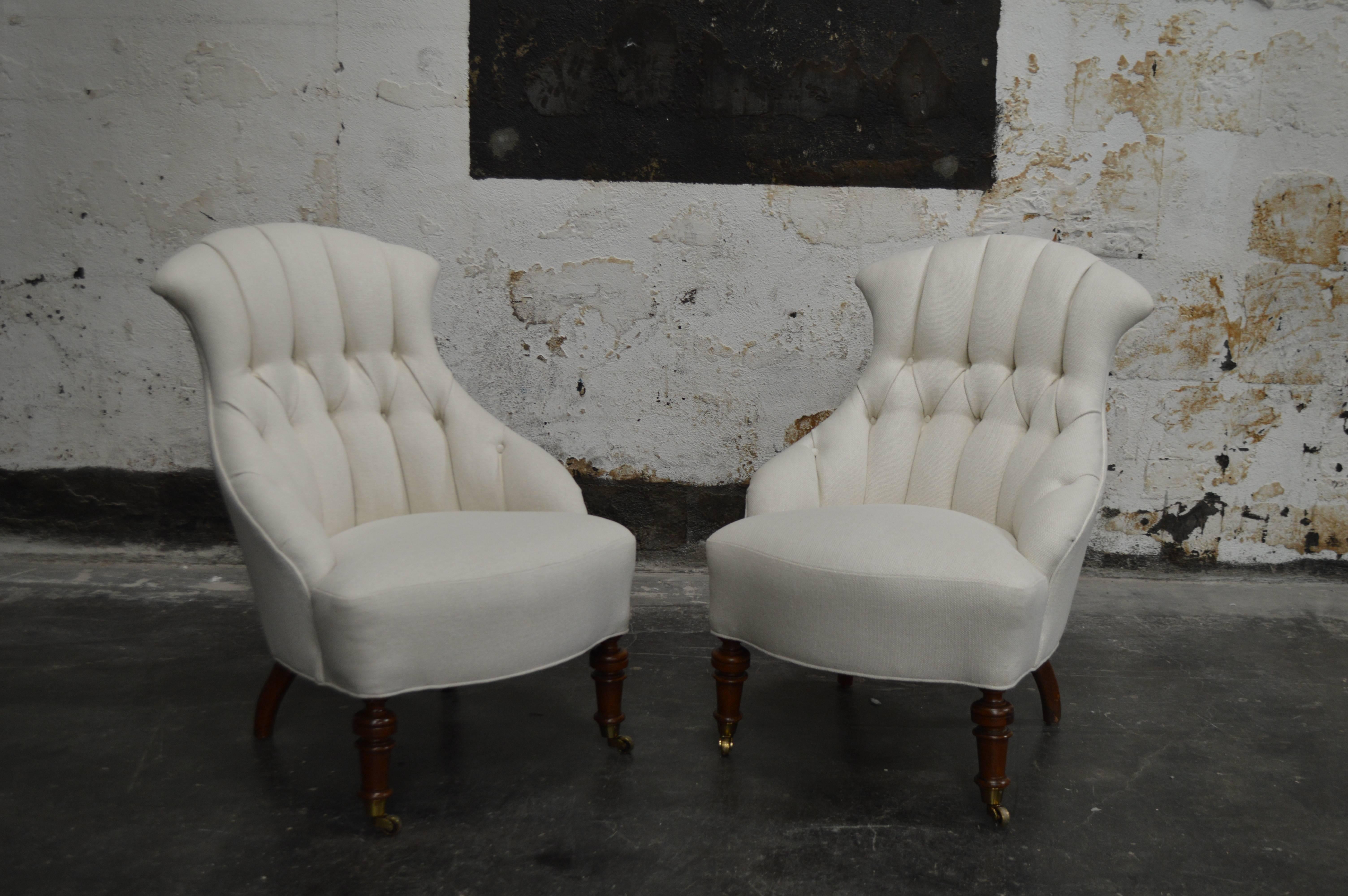Pair of Vintage Swedish Emma Tufted Slipper Chairs, circa 1900's In Excellent Condition In Atlanta, GA