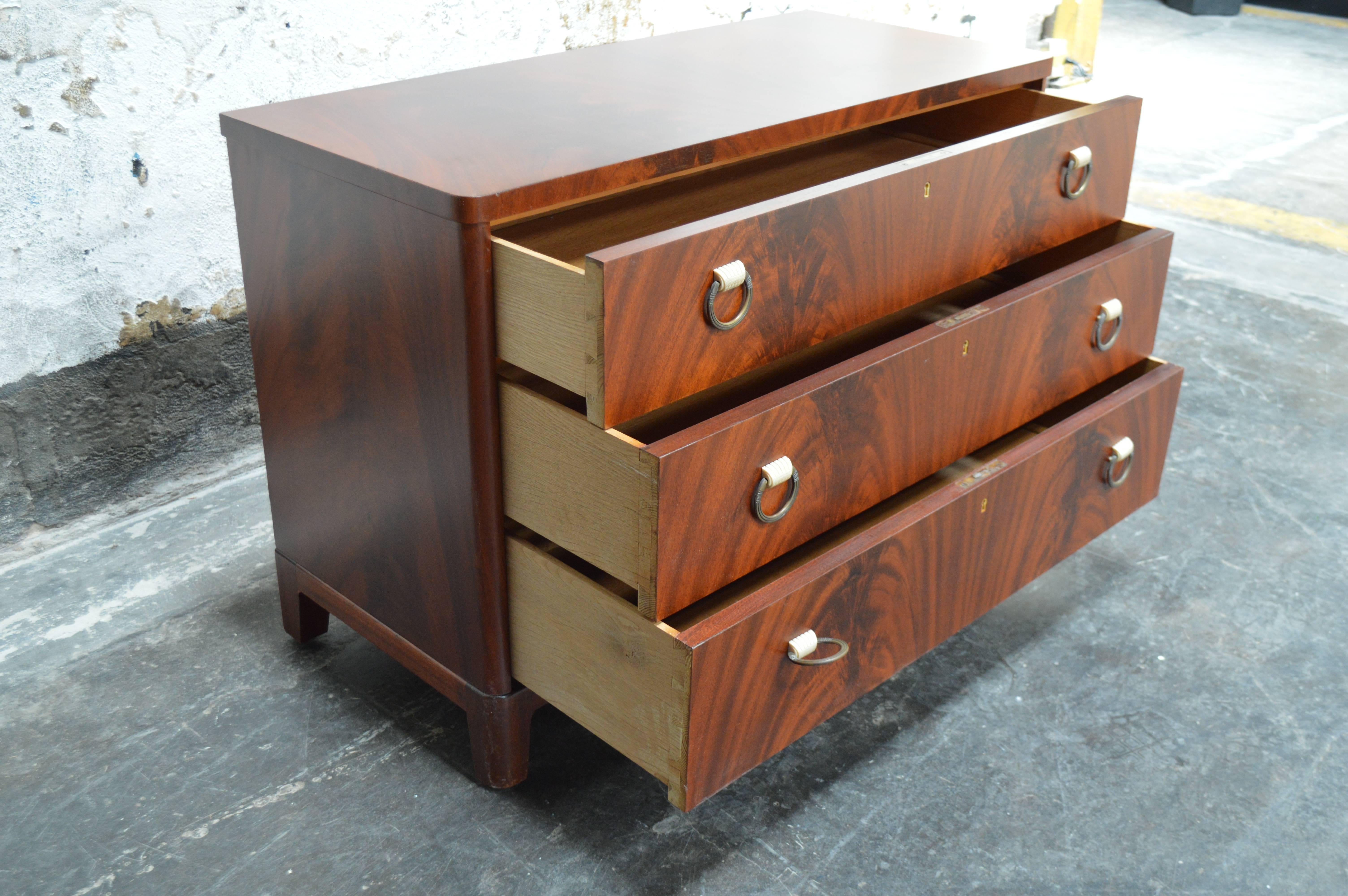 Swedish Mahogany Art Deco Chest of Drawers In Excellent Condition In Atlanta, GA