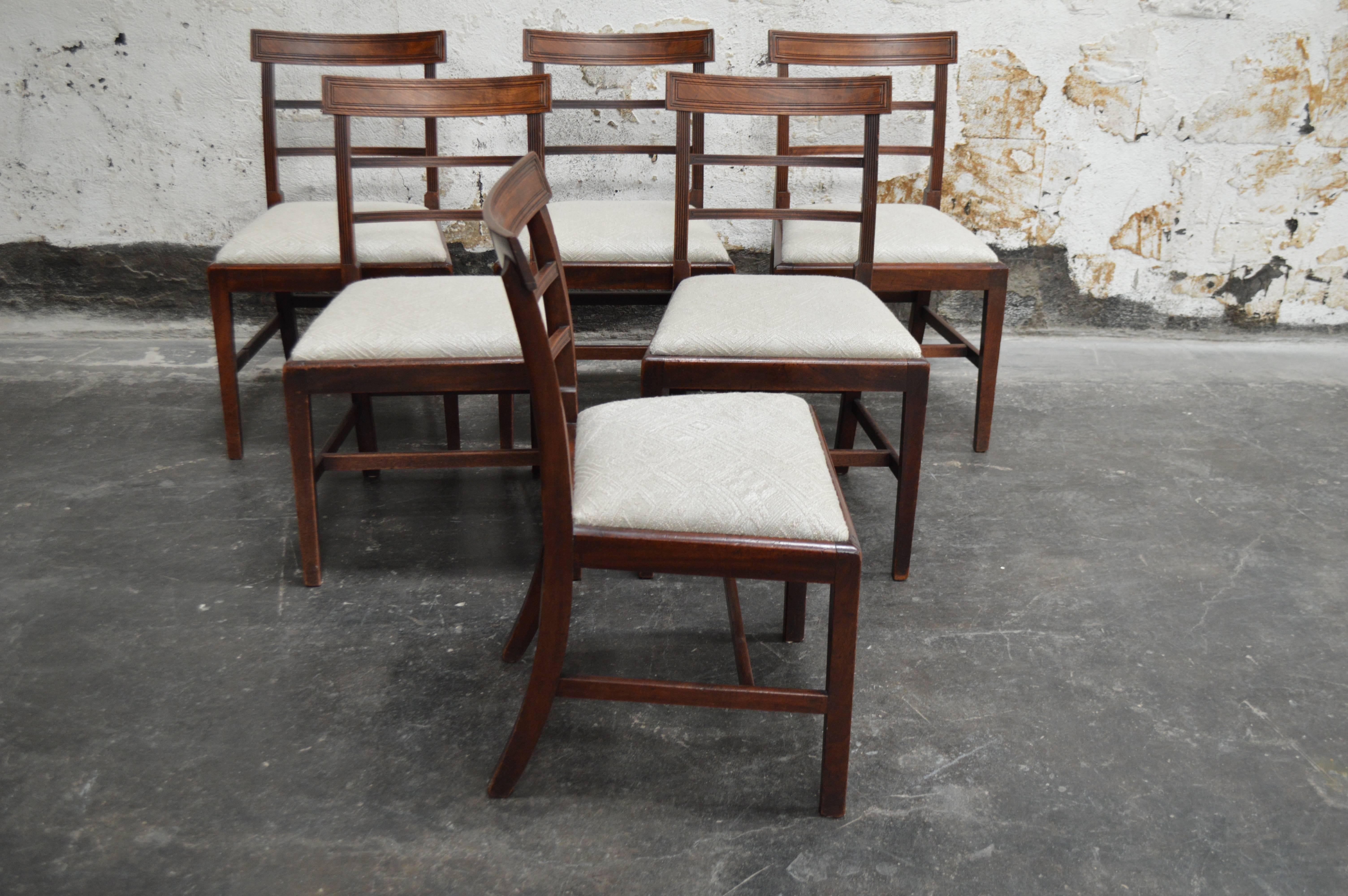 Set of Six Swedish Art Deco Mahogany Dining Chairs 1