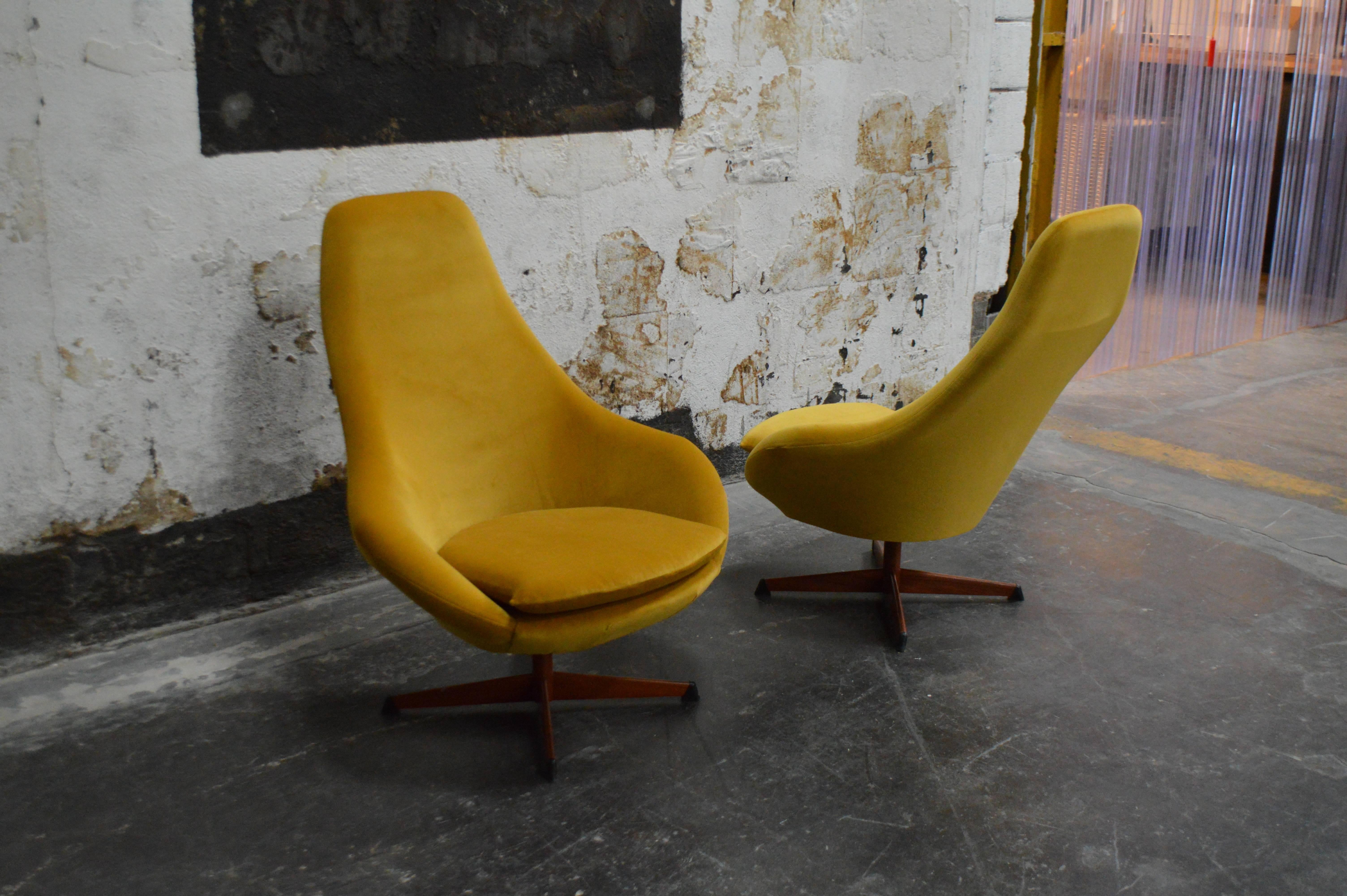 mustard swivel chair